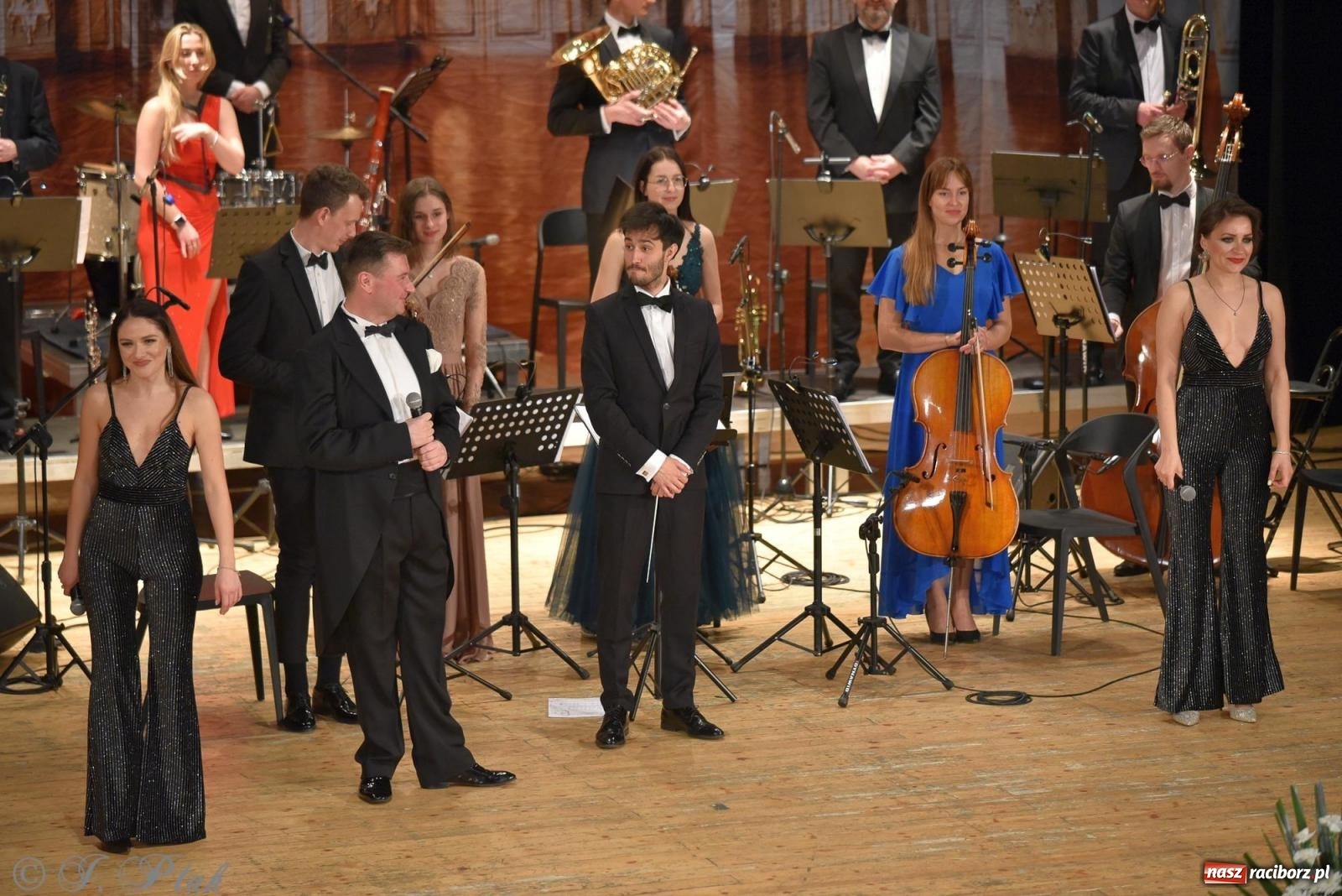 Zdjęcie w galerii na portalu naszraciborz.pl: Wielka Gala Operetkowa w RCK [FOTO i WIDEO] wiadomości z regionu