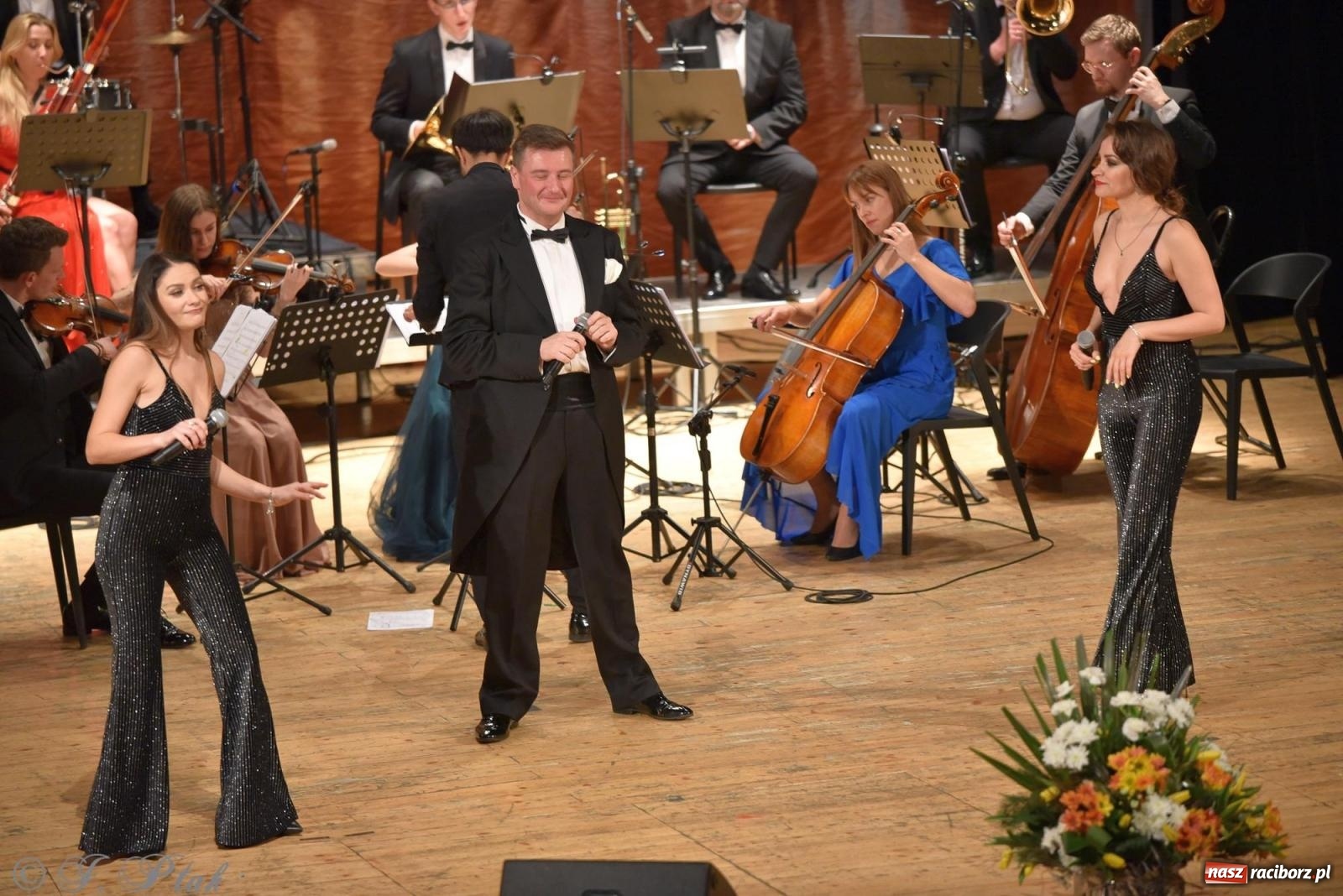 Zdjęcie w galerii na portalu naszraciborz.pl: Wielka Gala Operetkowa w RCK [FOTO i WIDEO] wiadomości z regionu