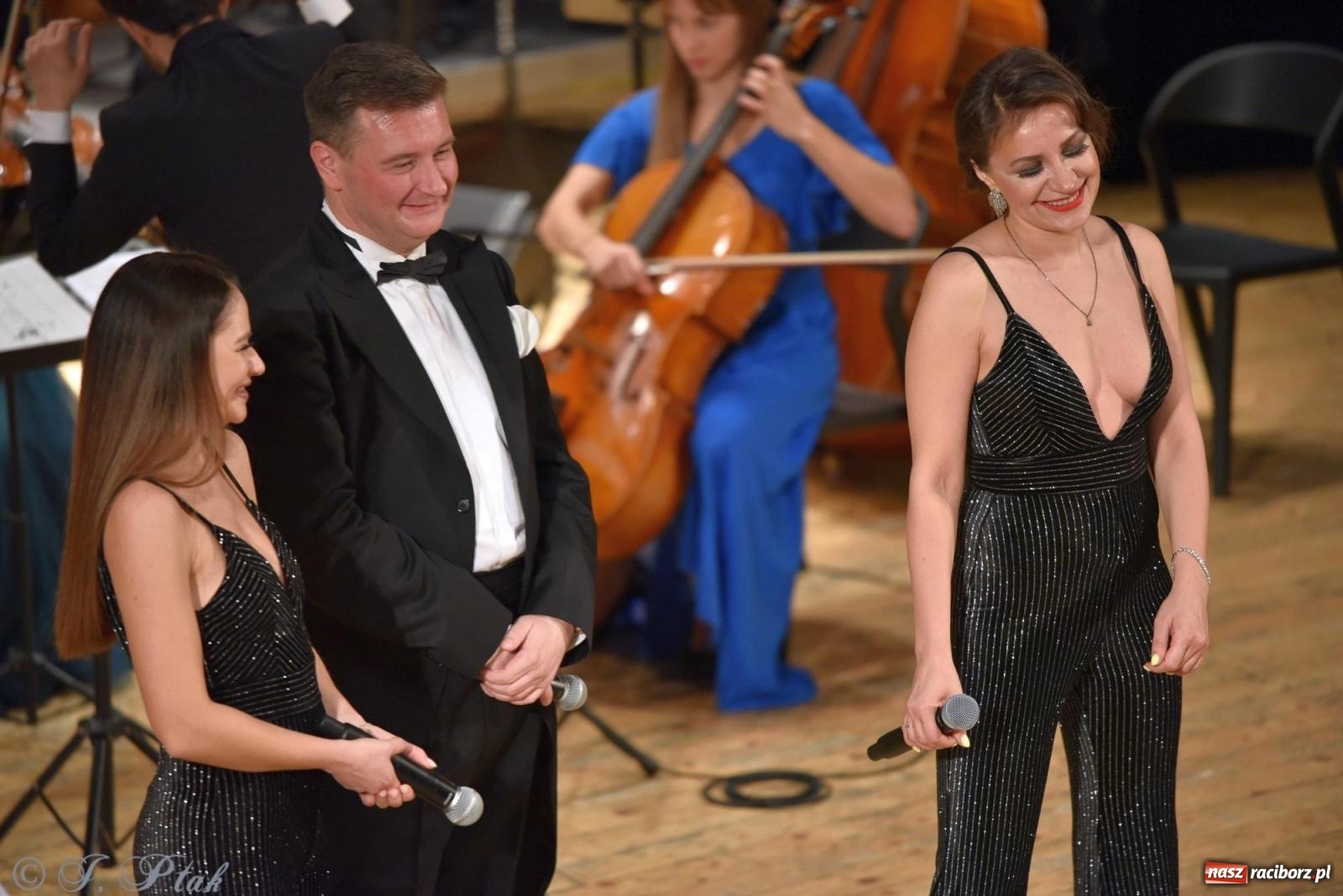 Zdjęcie w galerii na portalu naszraciborz.pl: Wielka Gala Operetkowa w RCK [FOTO i WIDEO] wiadomości z regionu