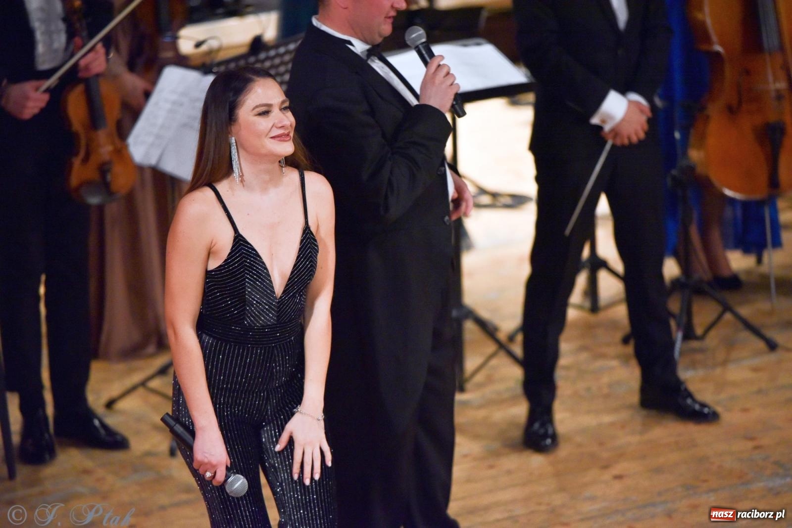 Zdjęcie w galerii na portalu naszraciborz.pl: Wielka Gala Operetkowa w RCK [FOTO i WIDEO] wiadomości z regionu