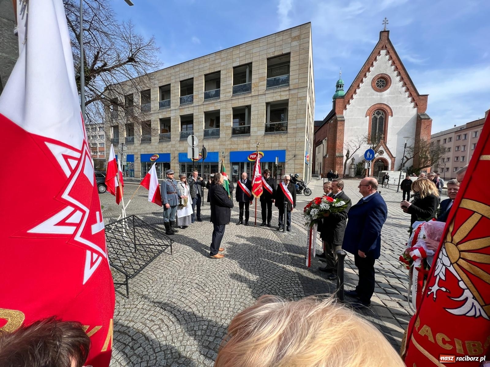 Zdjęcie w galerii na portalu naszraciborz.pl: Raciborskie obchody 90. rocznicy sakry biskupiej ks. Józefa Gawliny [FOTO i WIDEO] wiadomości z regionu