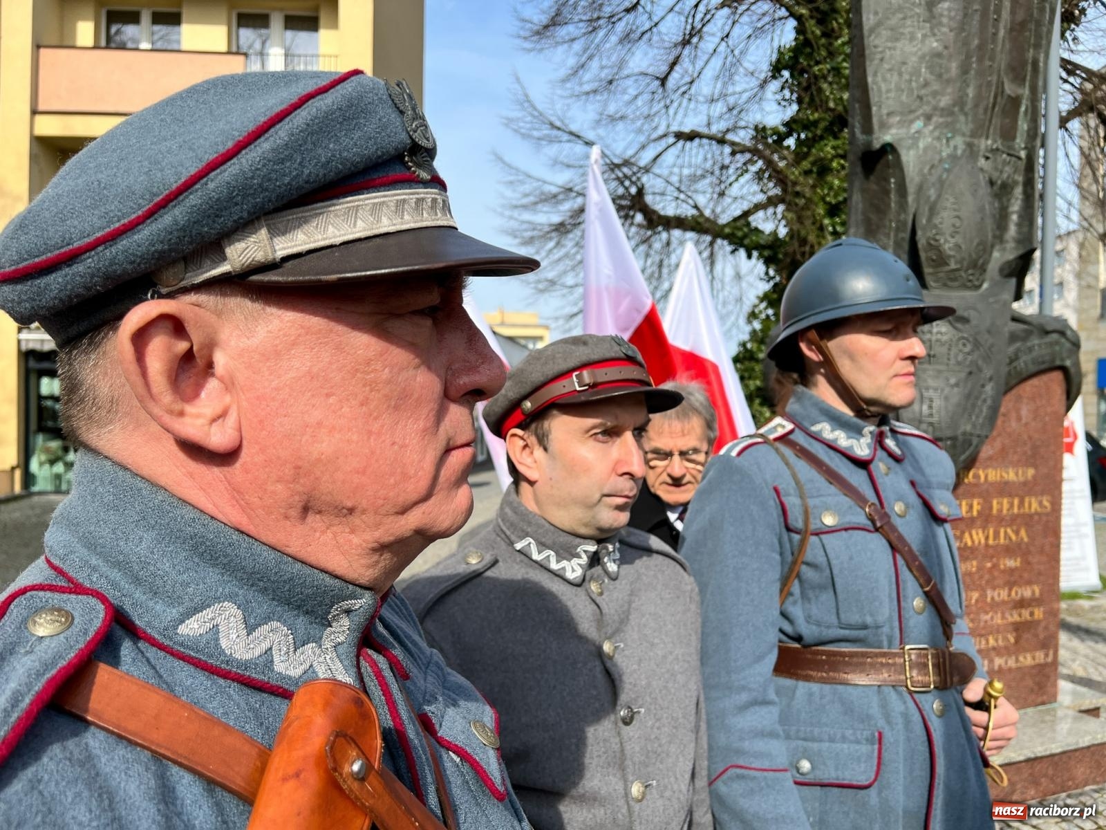 Zdjęcie w galerii na portalu naszraciborz.pl: Raciborskie obchody 90. rocznicy sakry biskupiej ks. Józefa Gawliny [FOTO i WIDEO] wiadomości z regionu