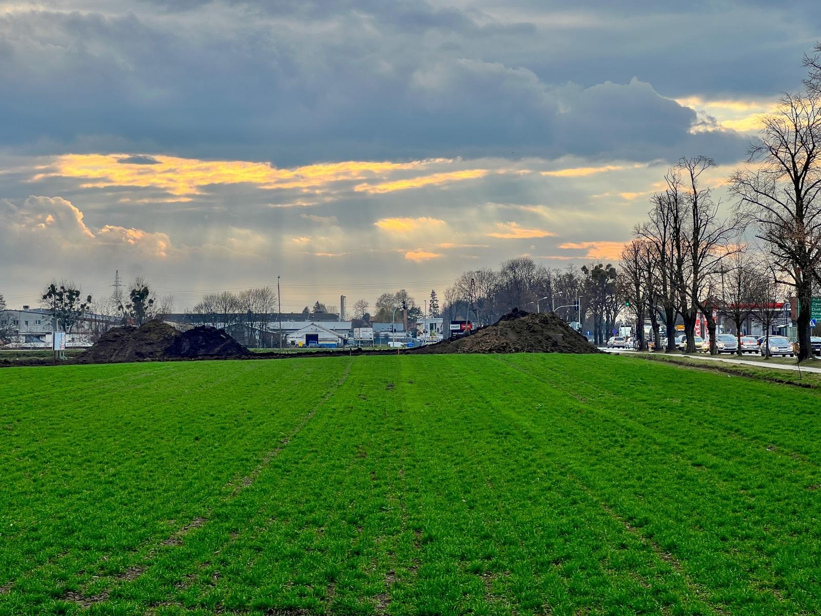 Zdjęcie w galerii na portalu naszraciborz.pl: Wiele osób zadało nam to pytanie: co powstaje na mycie? wiadomości z regionu