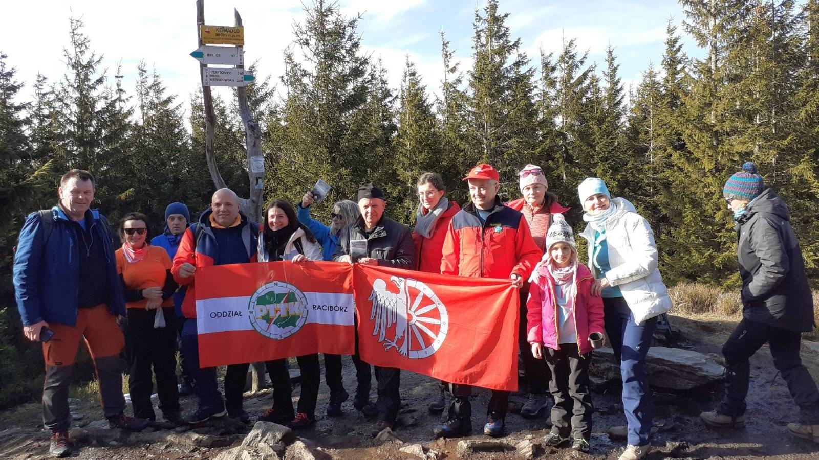 Zdjęcie w galerii na portalu naszraciborz.pl: Trzy szczyty i jaskinia - raciborzanie wyruszyli w góry wiadomości z regionu