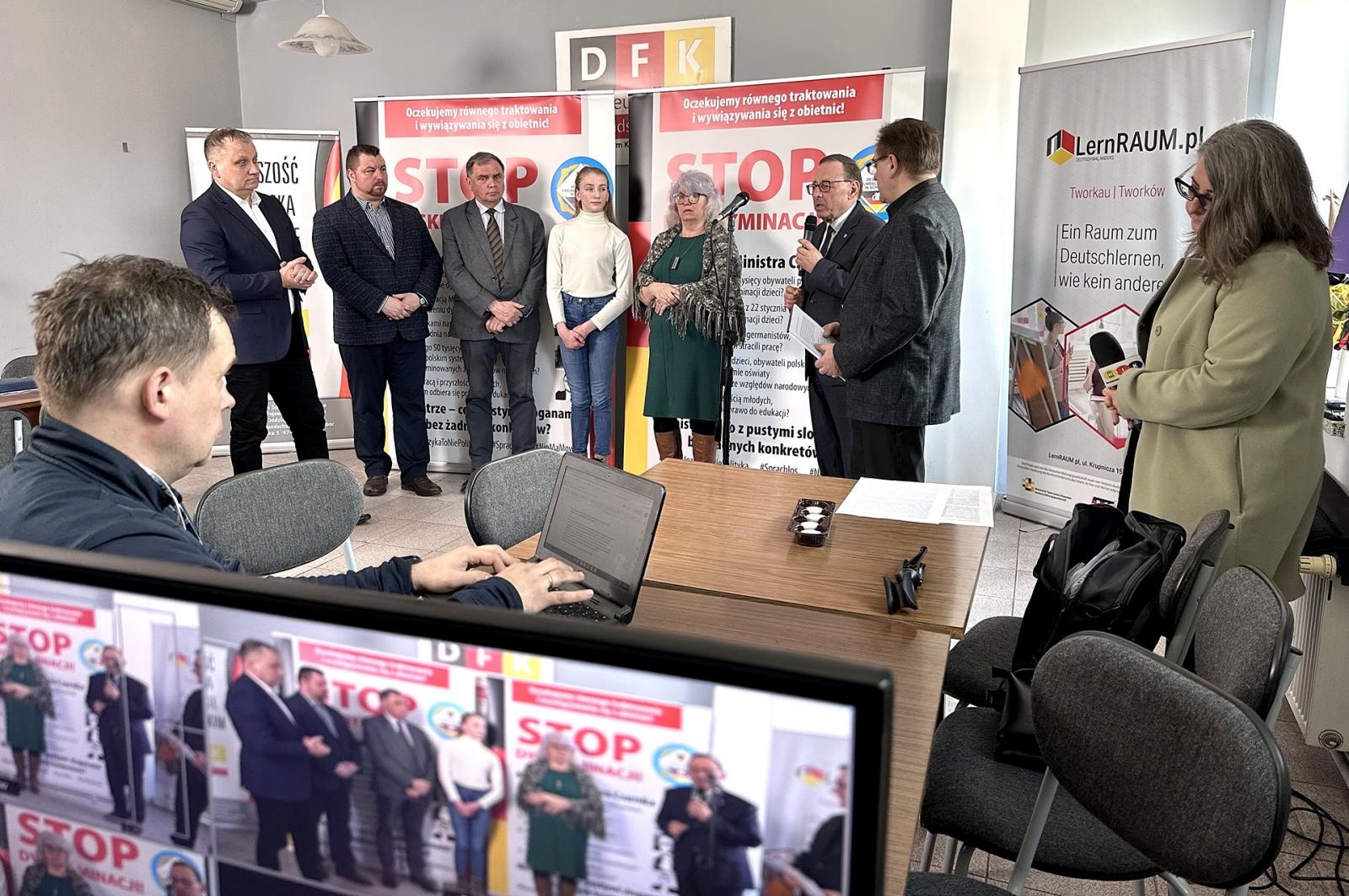 Zdjęcie w galerii na portalu naszraciborz.pl: Stop dyskryminacji niemieckich dzieci! Konferencja mniejszości w Raciborzu [WIDEO] wiadomości z regionu
