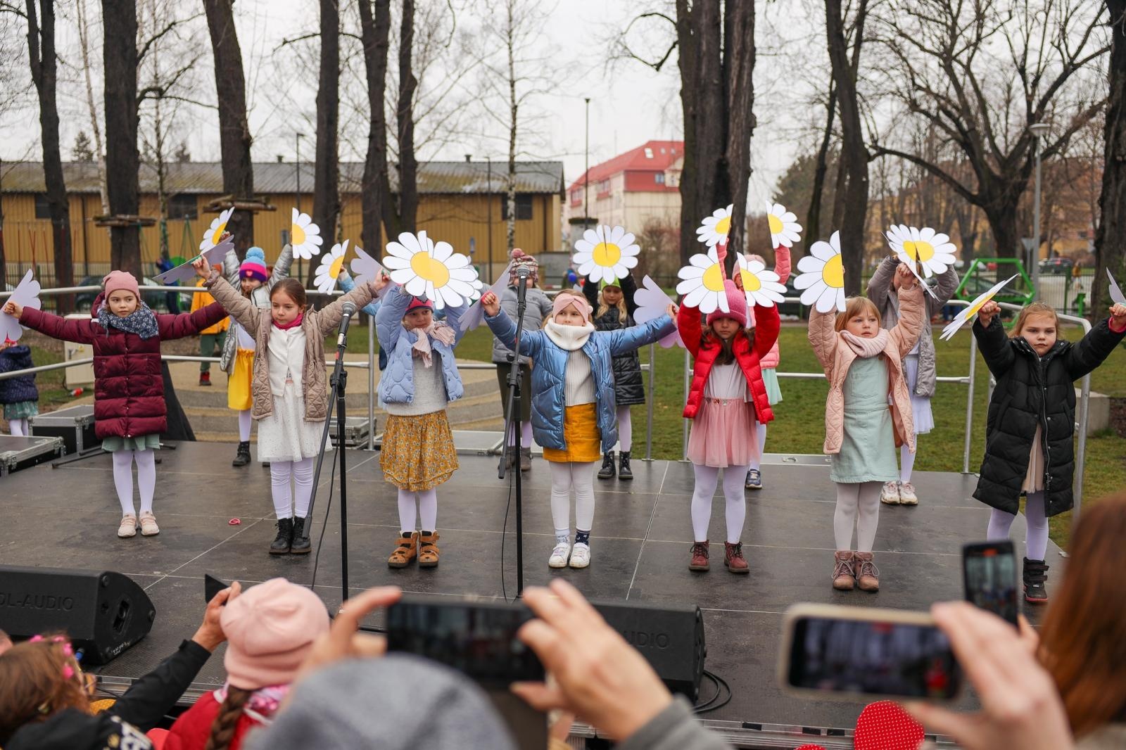 Zdjęcie w galerii na portalu naszraciborz.pl: Początek wiosny z Raciborskim Centrum Kultury wiadomości z regionu