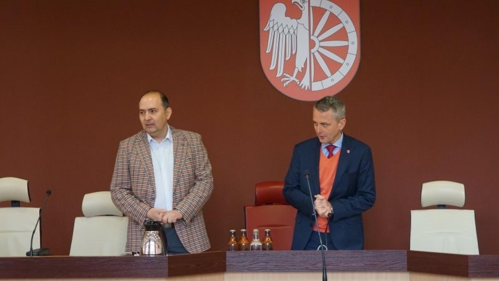 Zdjęcie w galerii na portalu naszraciborz.pl: Wicedyrektor SP 18 wróciła z narady z 1500 zł wiadomości z regionu