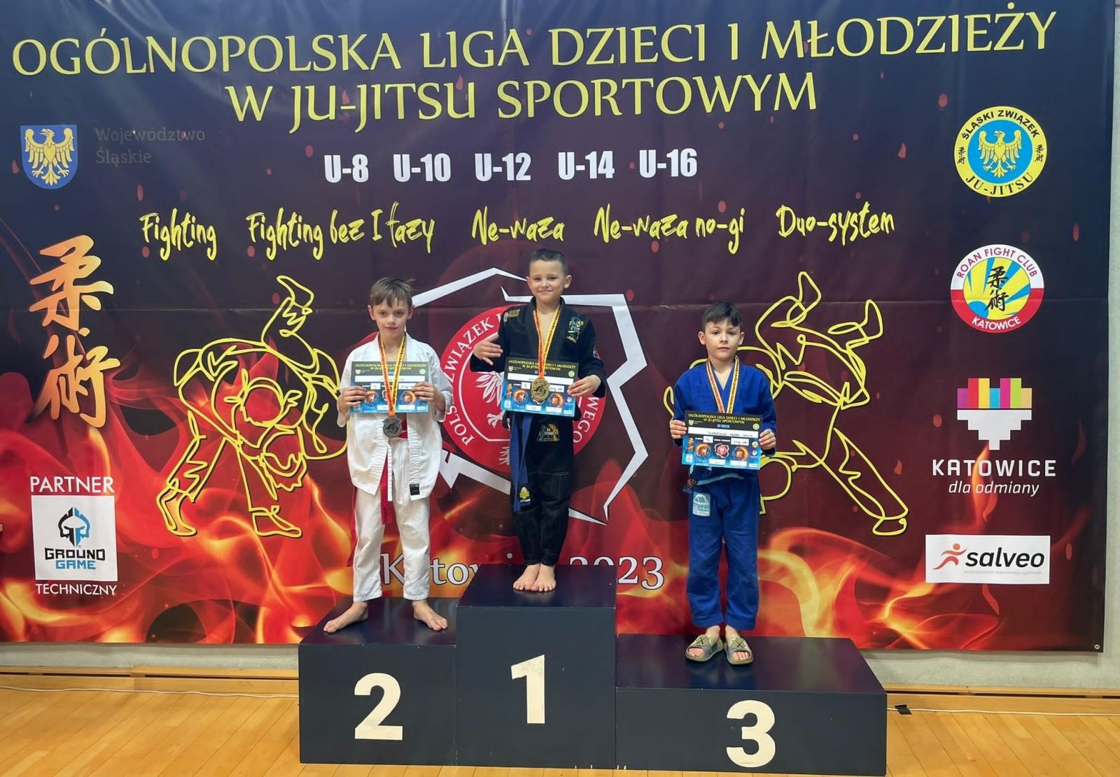 Zdjęcie w galerii na portalu naszraciborz.pl: Łamatorzy na podium w Katowicach wiadomości z regionu