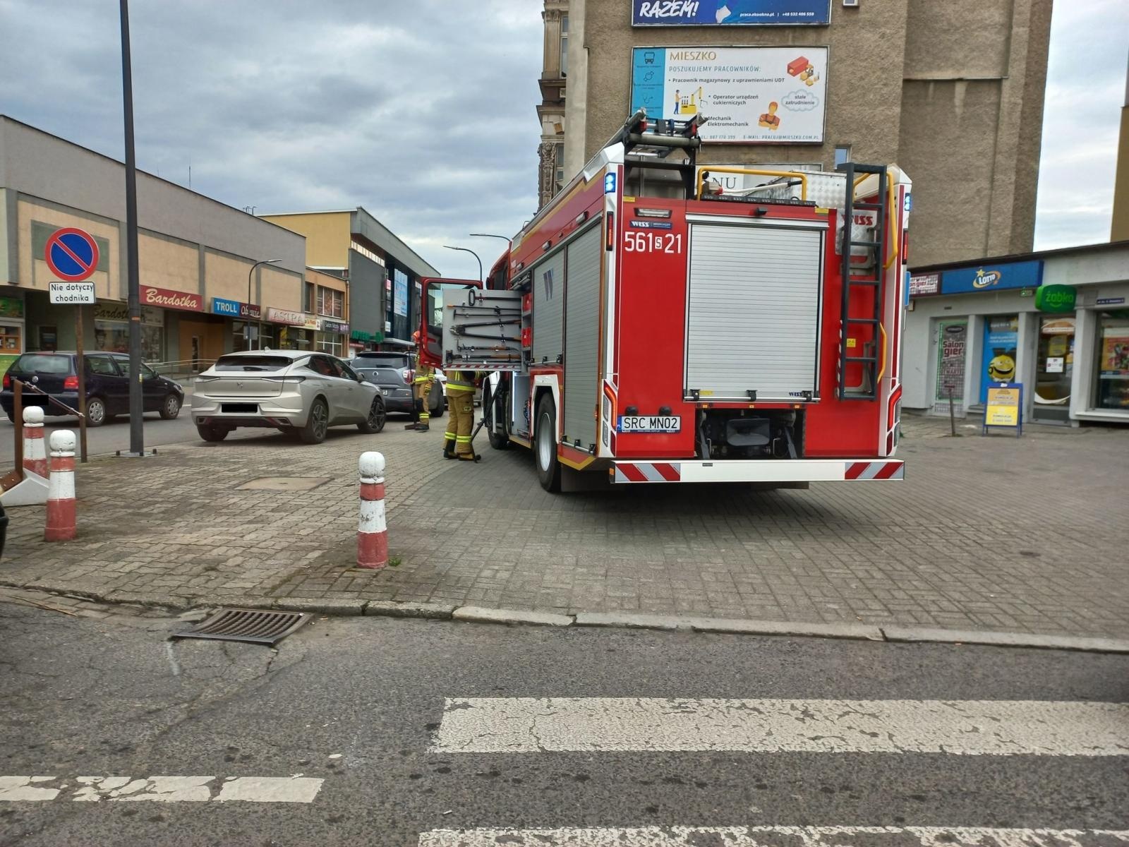 Zdjęcie w galerii na portalu naszraciborz.pl: Raport 998. Jazda na zderzaku przyczyną kolizji na Opawskiej wiadomości z regionu