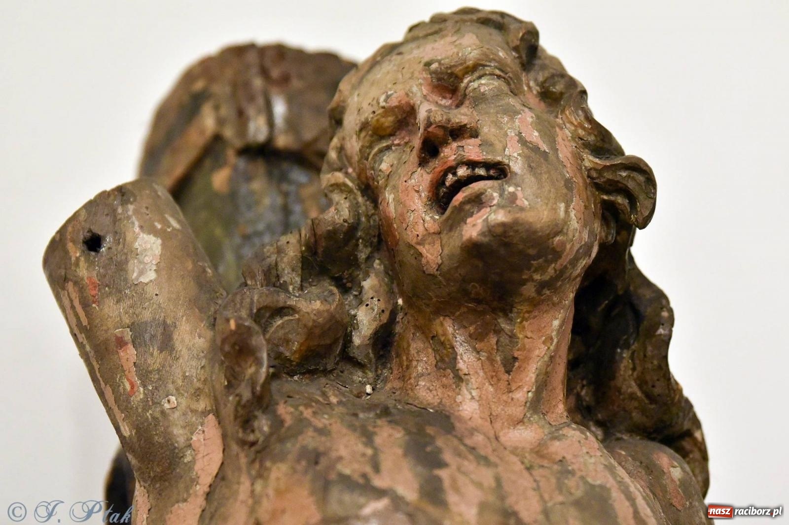 Zdjęcie w galerii na portalu naszraciborz.pl: Głubczycki chór Angelus Cantat wystąpił w raciborskim Muzeum wiadomości z regionu
