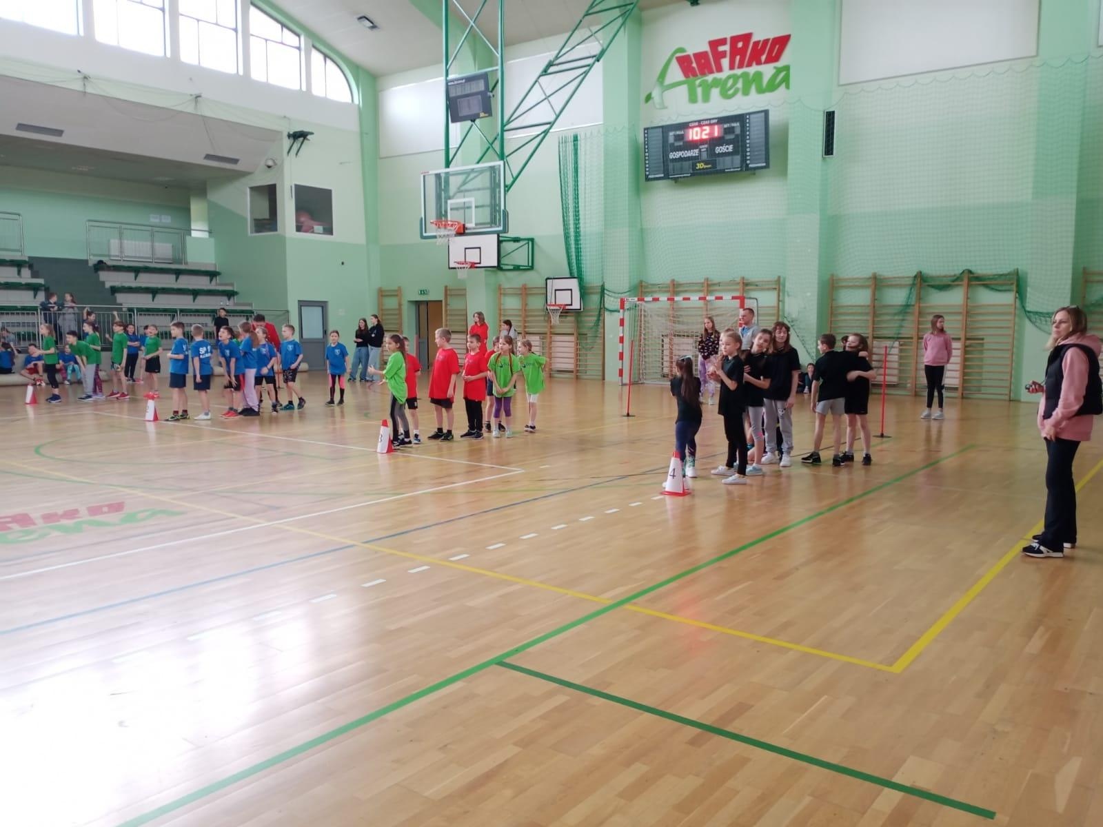 Zdjęcie w galerii na portalu naszraciborz.pl: Gotowi na sport - druga edycja sportowych zmagań w Raciborzu wiadomości z regionu