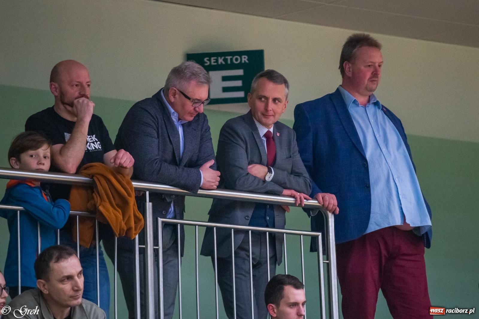 Zdjęcie w galerii na portalu naszraciborz.pl: Ruszyły zmagania o awans. Powodów do wstydu nie było [FOTO i WIDEO] wiadomości z regionu
