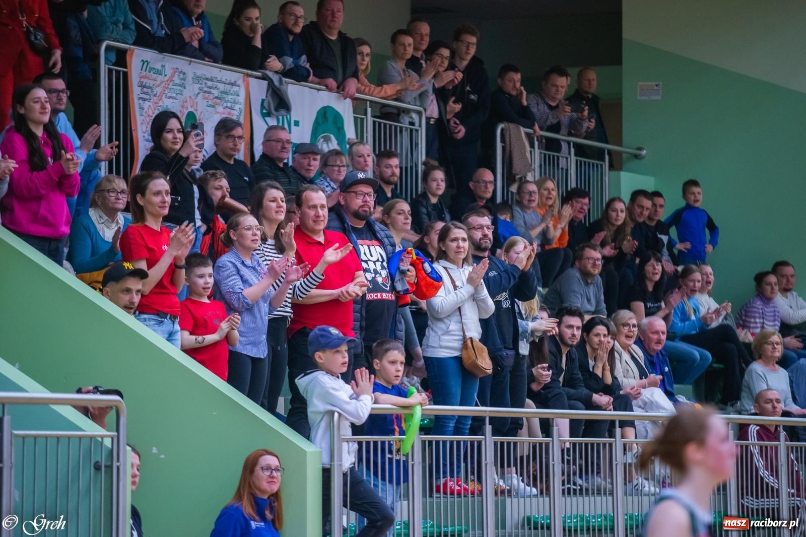 Zdjęcie w galerii na portalu naszraciborz.pl: Ambitna gra raciborzanek. Druga wygrana Ostrovii [FOTO] wiadomości z regionu
