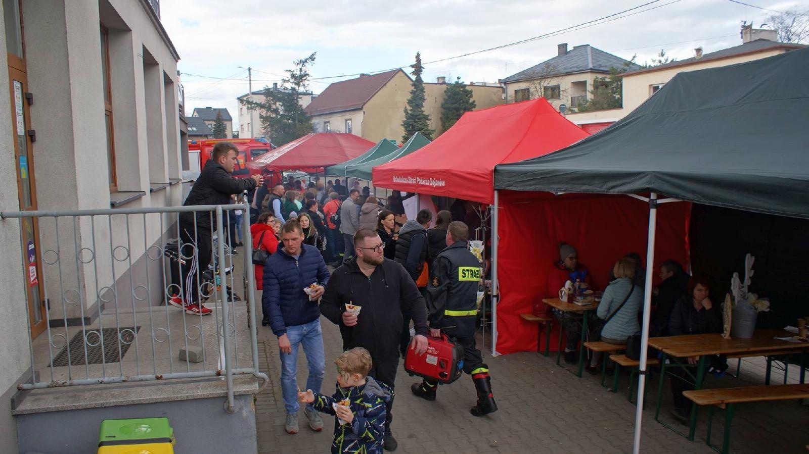 Zdjęcie w galerii na portalu naszraciborz.pl: Otwarte serca w Bojanowie. Koncert dla Angeliki [FOTO] wiadomości z regionu