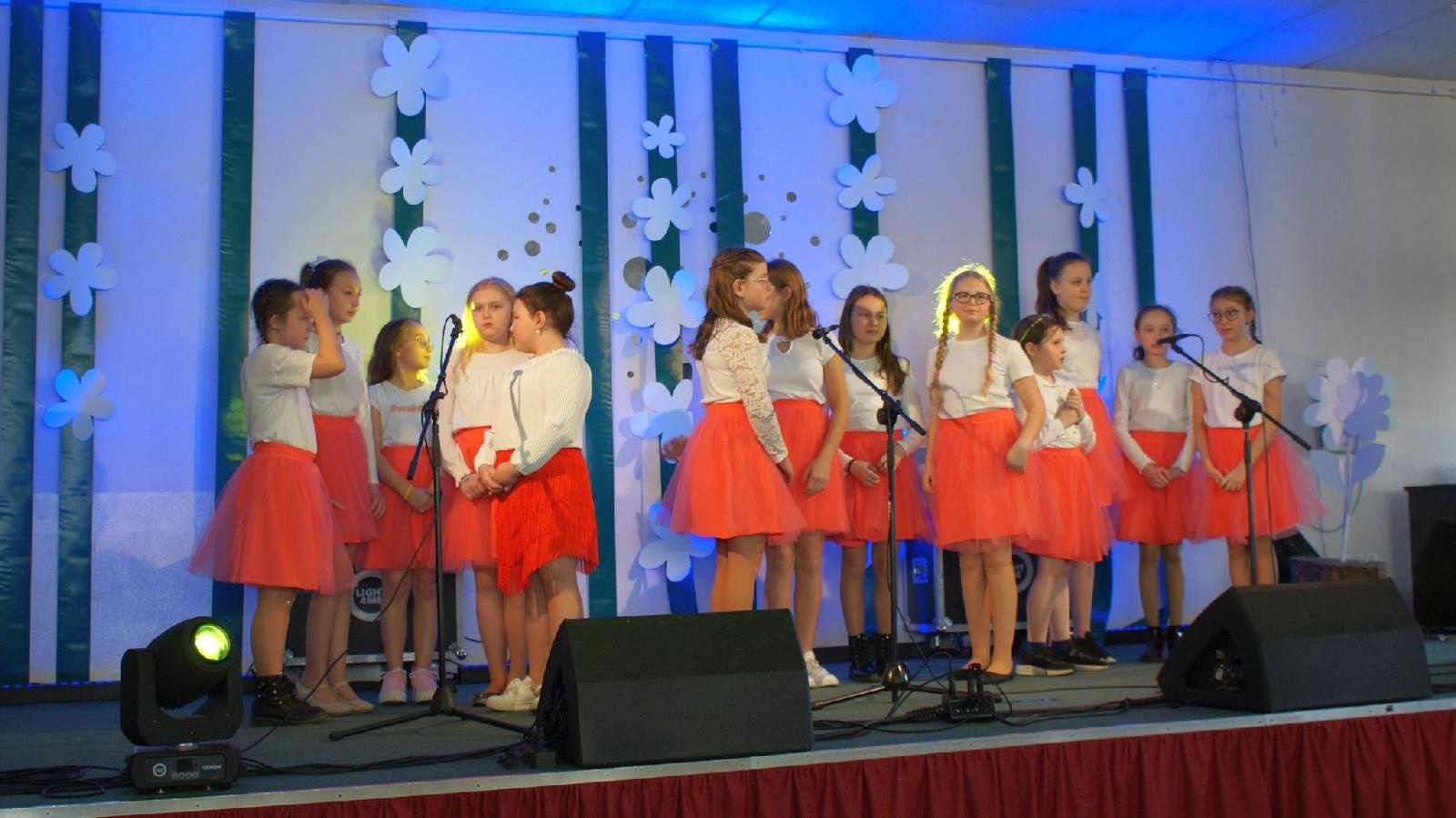 Zdjęcie w galerii na portalu naszraciborz.pl: Otwarte serca w Bojanowie. Koncert dla Angeliki [FOTO] wiadomości z regionu