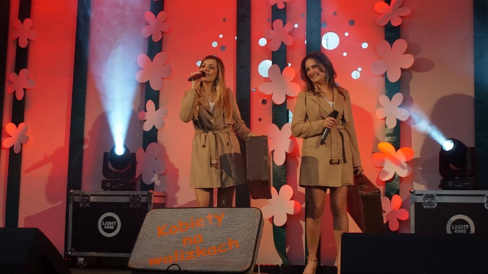 Zdjęcie w galerii na portalu naszraciborz.pl: Otwarte serca w Bojanowie. Koncert dla Angeliki [FOTO] wiadomości z regionu
