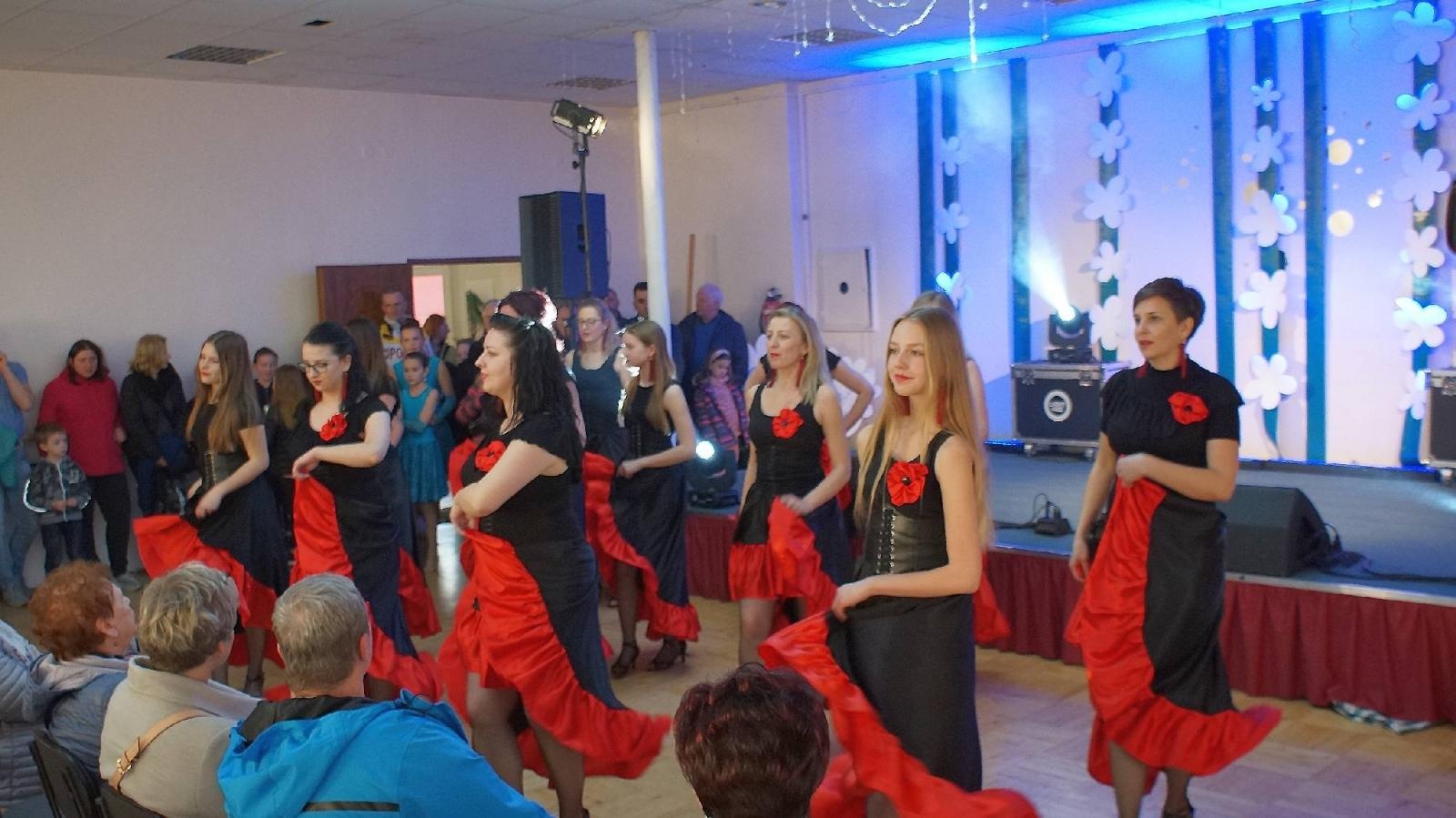 Zdjęcie w galerii na portalu naszraciborz.pl: Otwarte serca w Bojanowie. Koncert dla Angeliki [FOTO] wiadomości z regionu