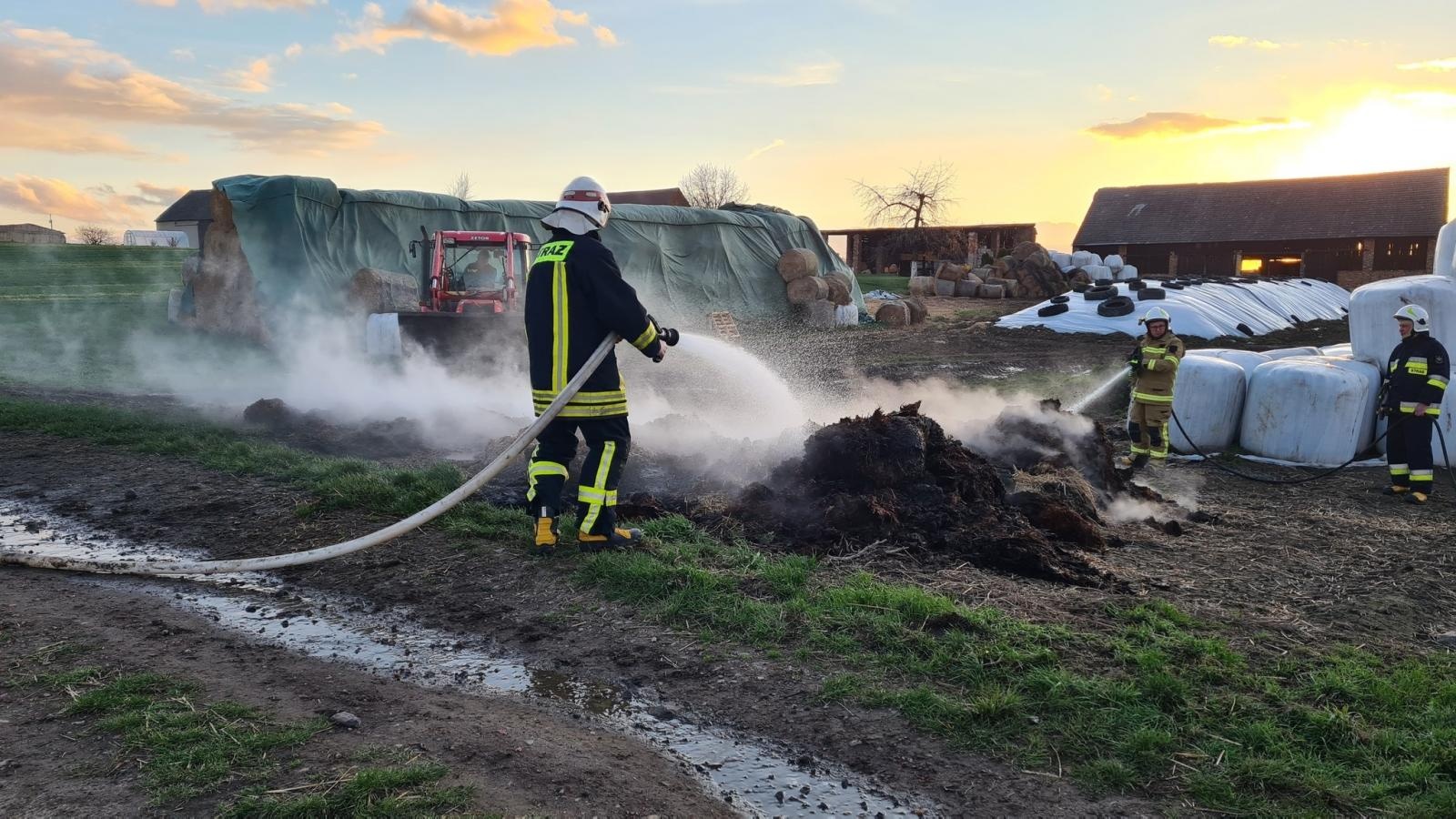 Zdjęcie w galerii na portalu naszraciborz.pl: Raport 998. Pożar w Borucinie. Przyczyną prawdopodobnie podpalenie wiadomości z regionu