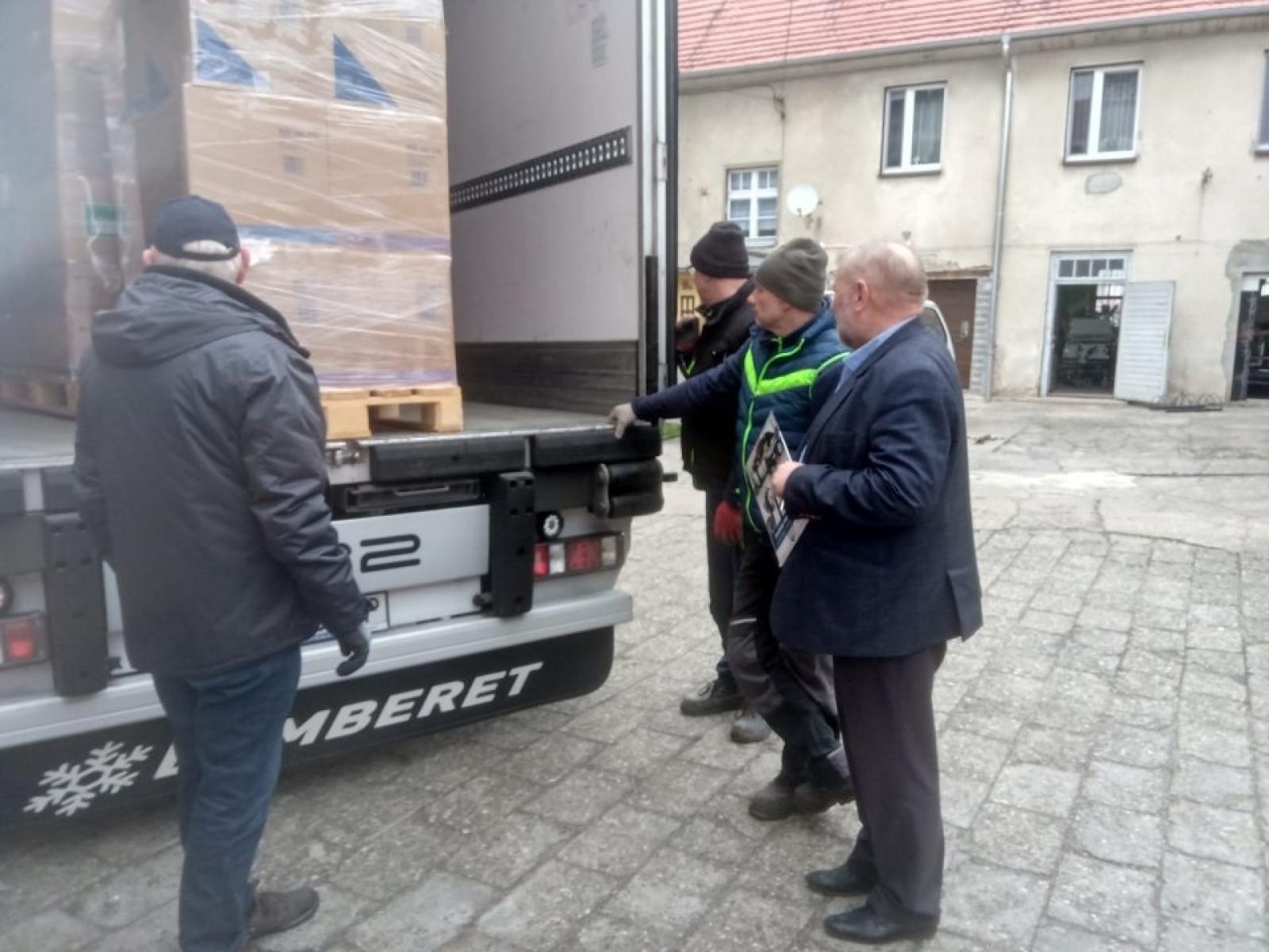 Zdjęcie w galerii na portalu naszraciborz.pl: Niemcy z Salzbergen wspomagają krzanowicki zakład opiekuńczy wiadomości z regionu