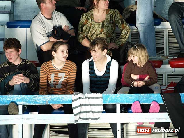 Zdjęcie w galerii na portalu naszraciborz.pl: Turniej Mikołajkowy w SMS-ie wiadomości z regionu