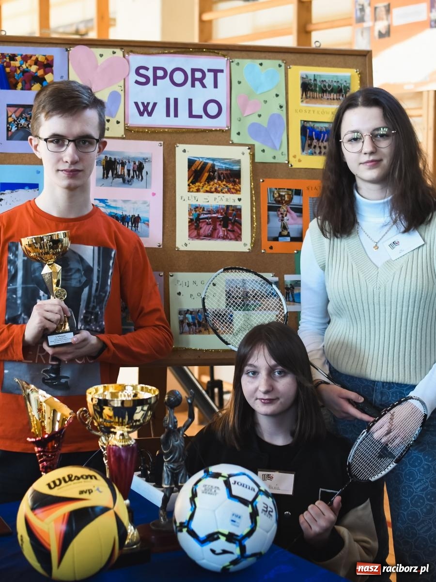 Zdjęcie w galerii na portalu naszraciborz.pl: Kuszenie ósmoklasistów. W szkołach ponadpodstawowych trwają dni otwarte [FOTO i WIDEO] wiadomości z regionu