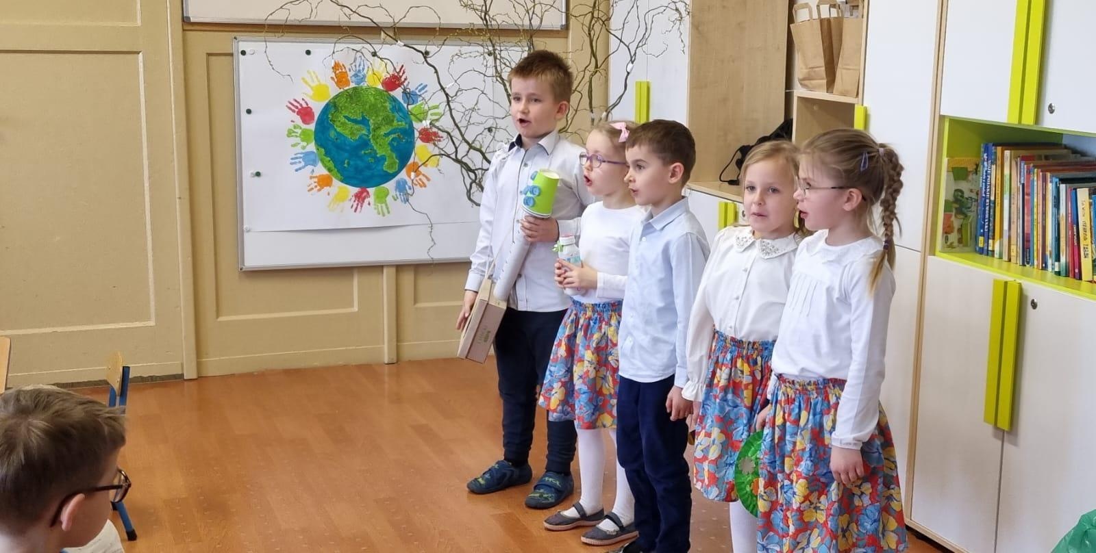 Zdjęcie w galerii na portalu naszraciborz.pl: Przedszkolaki z gminy Rudnik wykazały się ekologiczną wiedzą i świadomością wiadomości z regionu