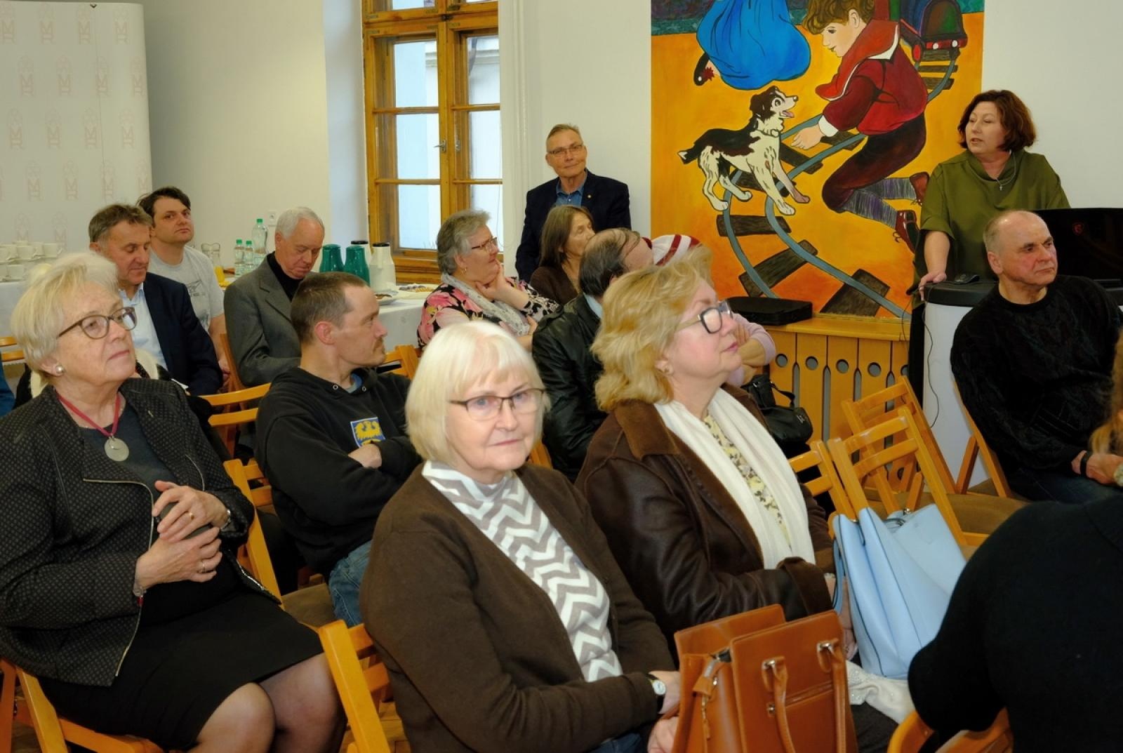 Zdjęcie w galerii na portalu naszraciborz.pl: Cierpiętnik Raciborski - spotkanie z zabytkami w Muzeum wiadomości z regionu