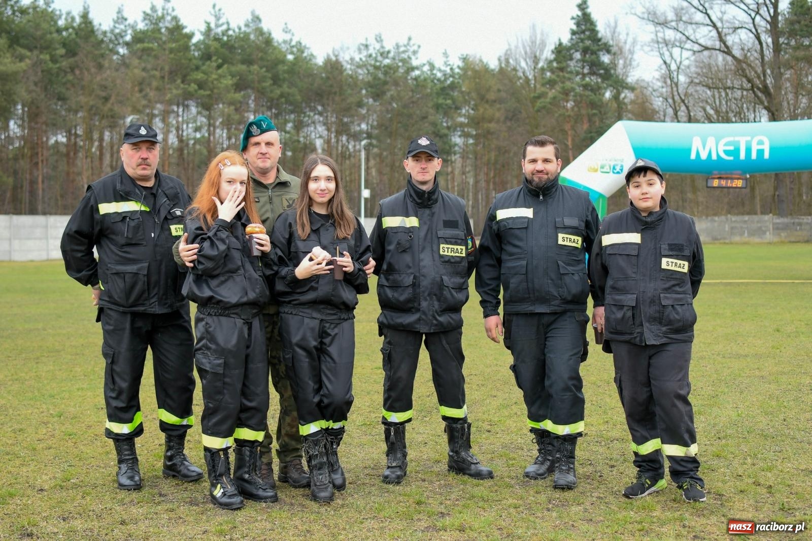 Zdjęcie w galerii na portalu naszraciborz.pl: Mateusz Mrówka wygrał VIII Kuźniański Półmaraton Leśny RAFAMET [FOTO i WIDEO] wiadomości z regionu