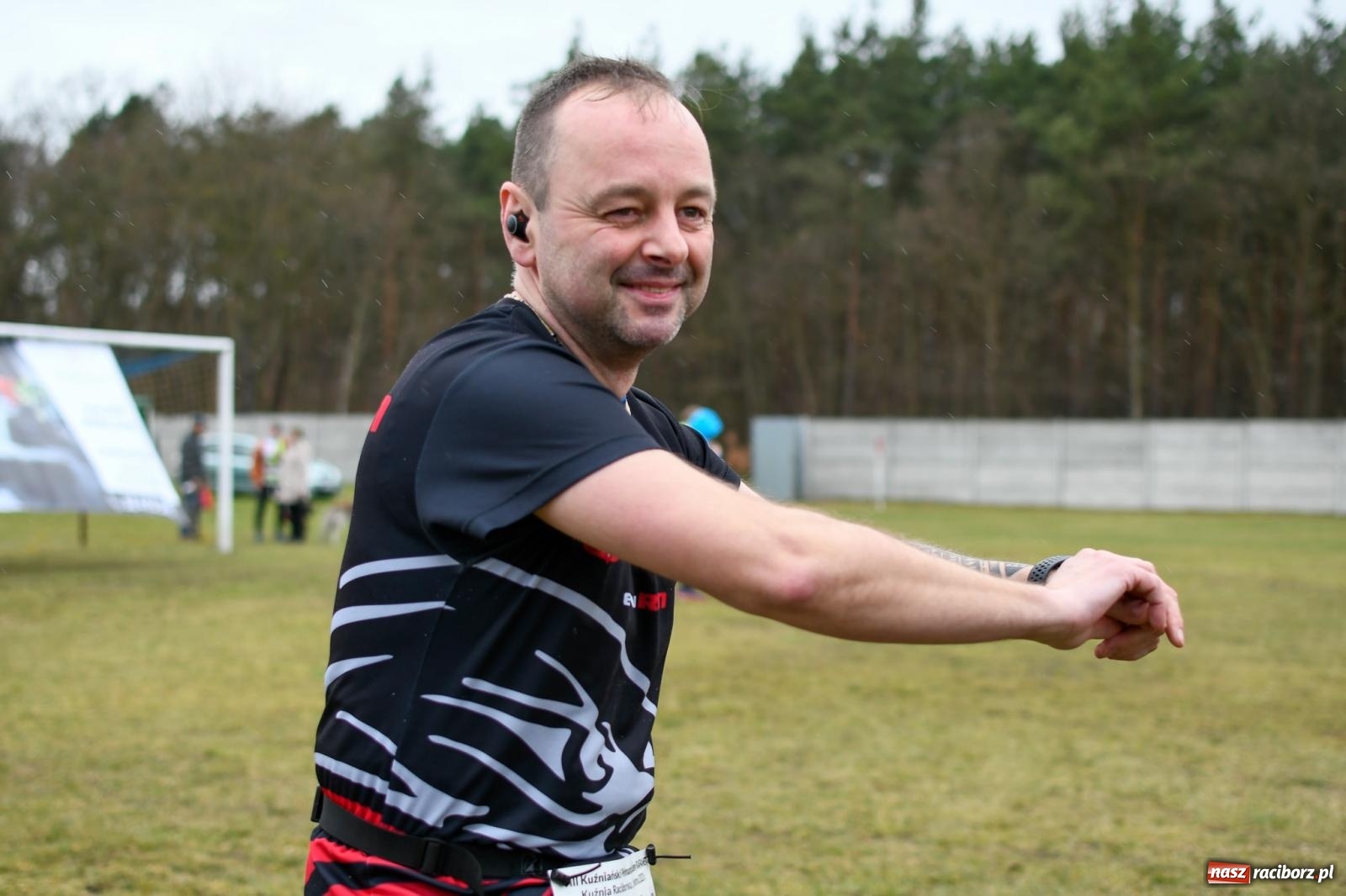 Zdjęcie w galerii na portalu naszraciborz.pl: Mateusz Mrówka wygrał VIII Kuźniański Półmaraton Leśny RAFAMET [FOTO i WIDEO] wiadomości z regionu