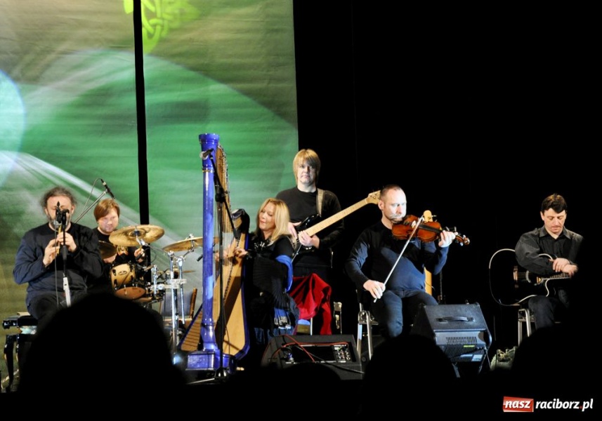 Zdjęcie w galerii na portalu naszraciborz.pl: Celtyckie kolędowanie w RCK-u wiadomości z regionu