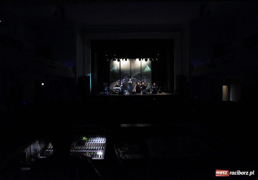 Zdjęcie w galerii na portalu naszraciborz.pl: Celtyckie kolędowanie w RCK-u wiadomości z regionu