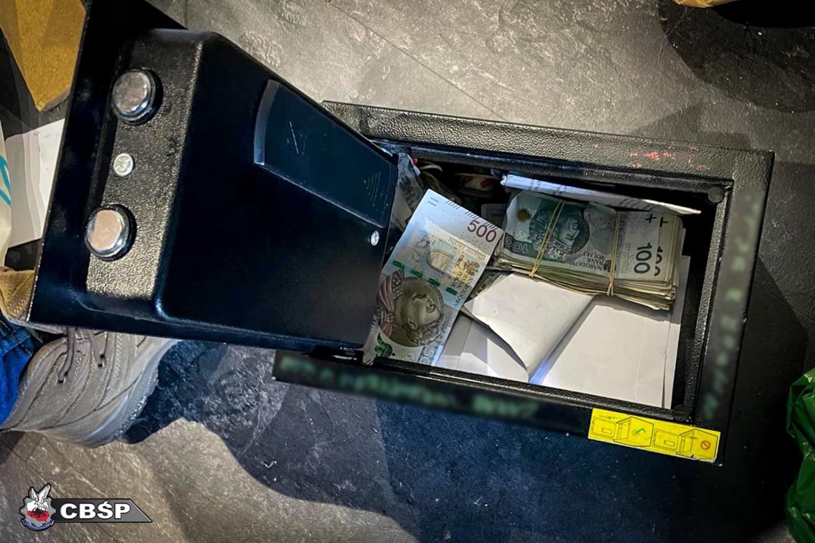 Zdjęcie w galerii na portalu naszraciborz.pl: Rozbito śląski gang o charakterze zbrojnym wiadomości z regionu