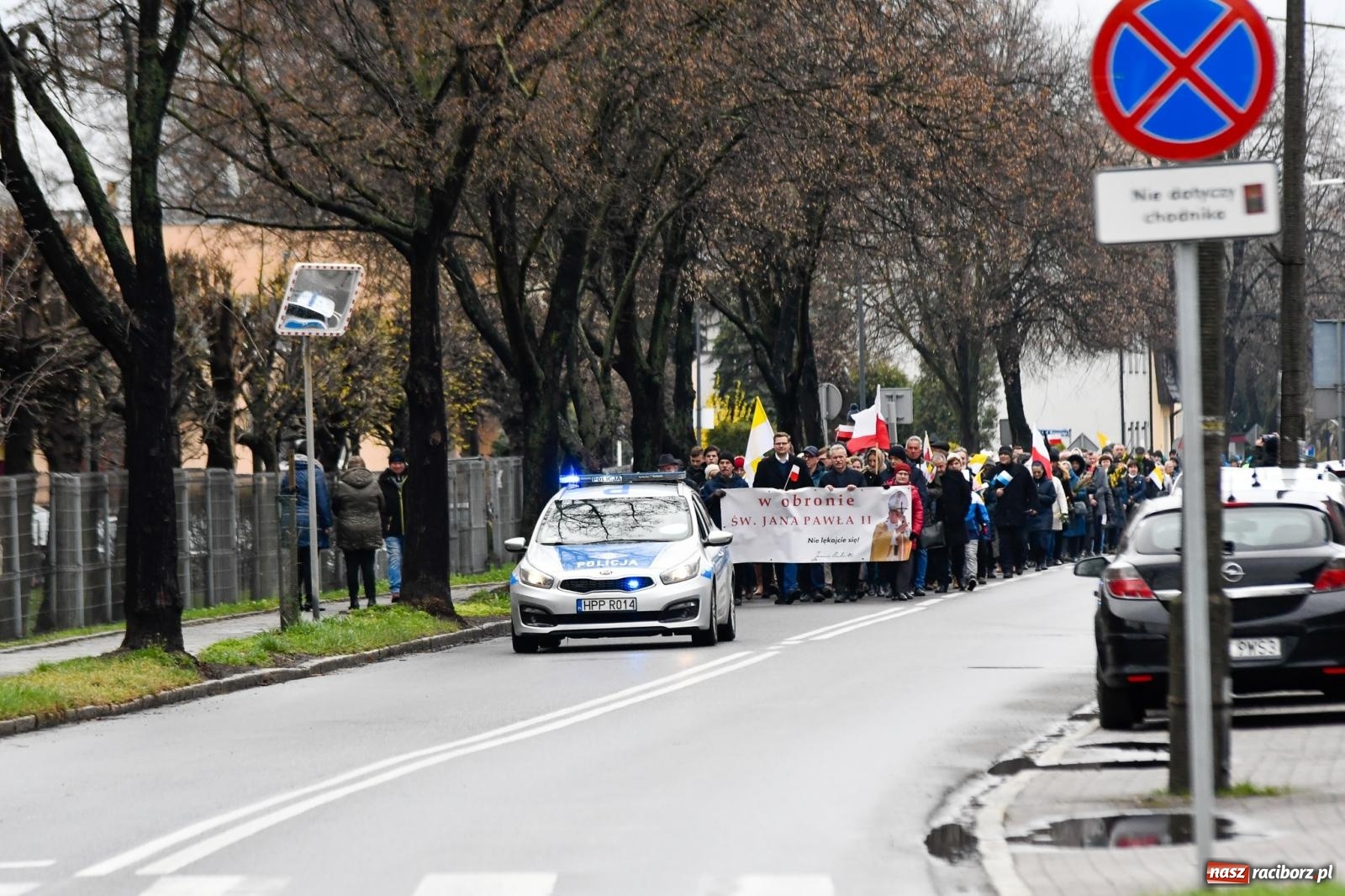 Zdjęcie w galerii na portalu naszraciborz.pl: Nie lękajcie się! Marsz Papieski w Raciborzu [FOTO i WIDEO] wiadomości z regionu
