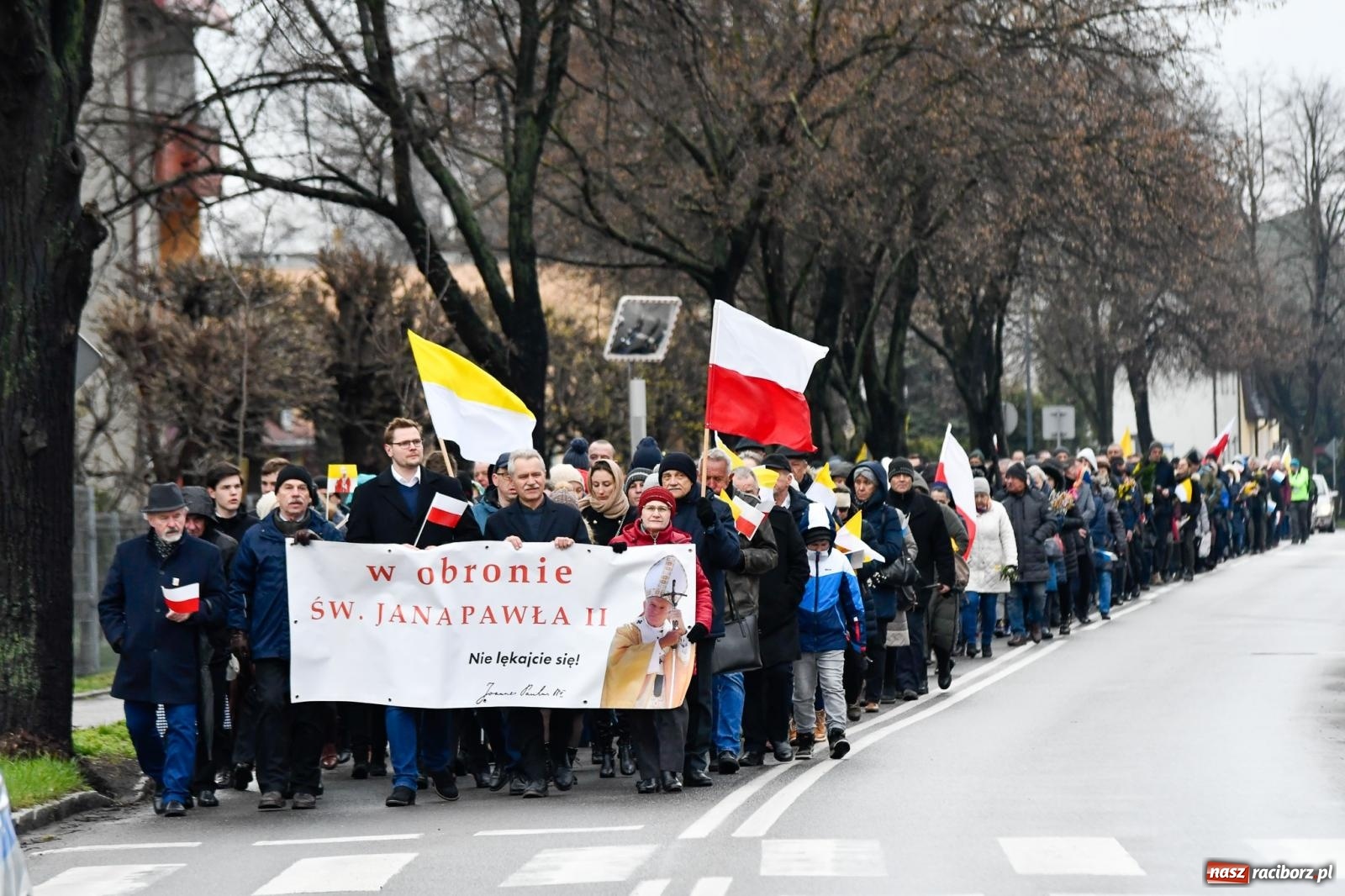 Zdjęcie w galerii na portalu naszraciborz.pl: Nie lękajcie się! Marsz Papieski w Raciborzu [FOTO i WIDEO] wiadomości z regionu