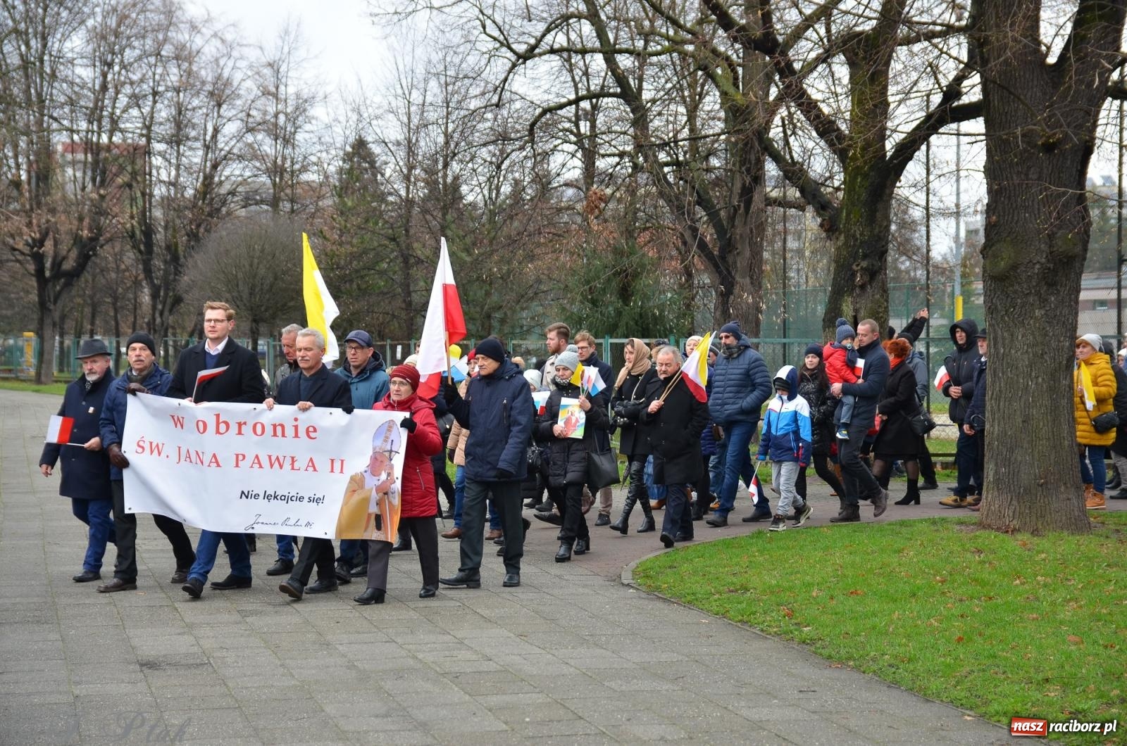 Zdjęcie w galerii na portalu naszraciborz.pl: Nie lękajcie się! Marsz Papieski w Raciborzu [FOTO i WIDEO] wiadomości z regionu