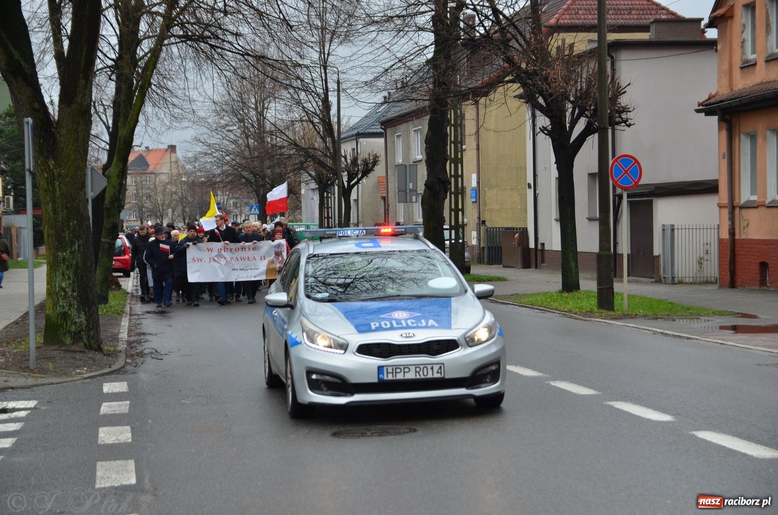 Zdjęcie w galerii na portalu naszraciborz.pl: Nie lękajcie się! Marsz Papieski w Raciborzu [FOTO i WIDEO] wiadomości z regionu
