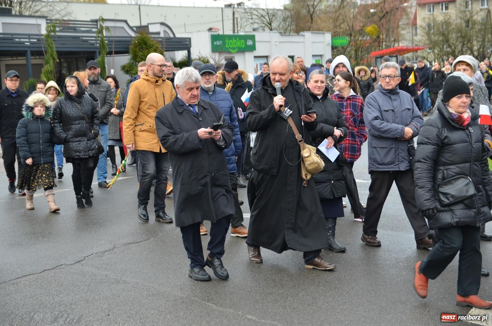 Zdjęcie w galerii na portalu naszraciborz.pl: Nie lękajcie się! Marsz Papieski w Raciborzu [FOTO i WIDEO] wiadomości z regionu