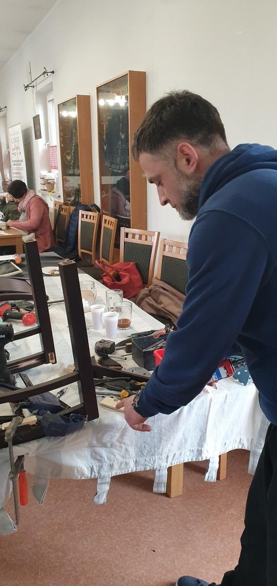 Zdjęcie w galerii na portalu naszraciborz.pl: Kawiarenka naprawcza, czyli Rudnickie Jabłonki dla Rudnika wiadomości z regionu