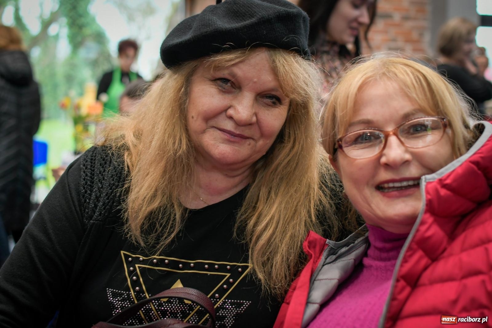 Zdjęcie w galerii na portalu naszraciborz.pl: Słodko, muzycznie i wesoło. Kiermasz wielkanocny w starej wozowni w Tworkowie wiadomości z regionu