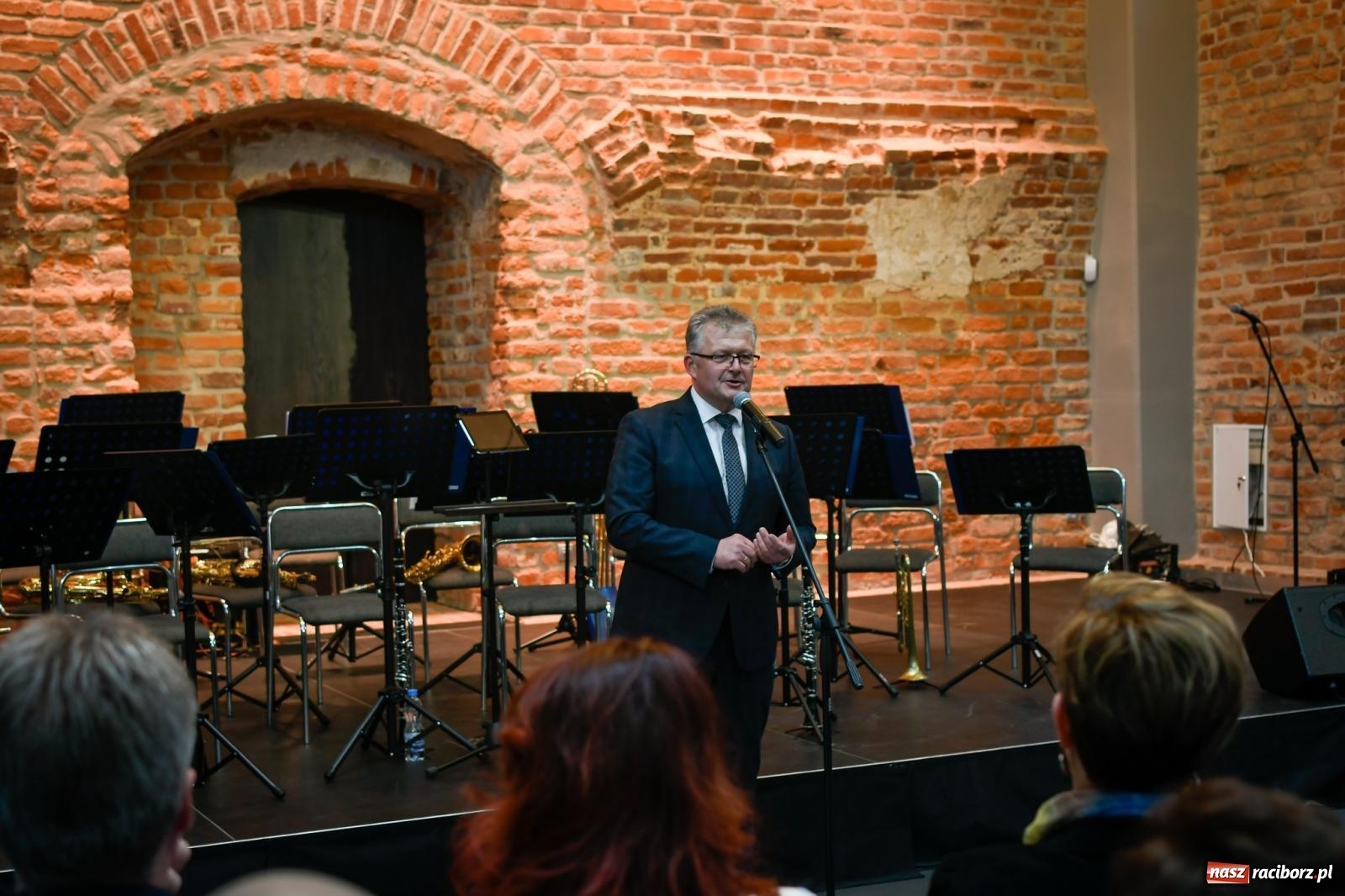 Zdjęcie w galerii na portalu naszraciborz.pl: Słodko, muzycznie i wesoło. Kiermasz wielkanocny w starej wozowni w Tworkowie wiadomości z regionu
