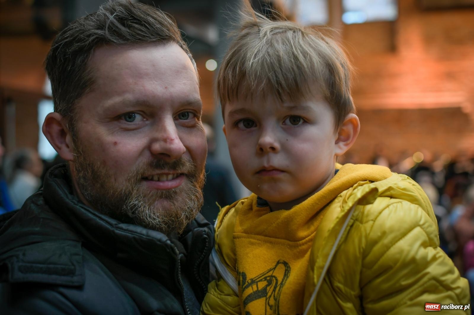 Zdjęcie w galerii na portalu naszraciborz.pl: Słodko, muzycznie i wesoło. Kiermasz wielkanocny w starej wozowni w Tworkowie wiadomości z regionu