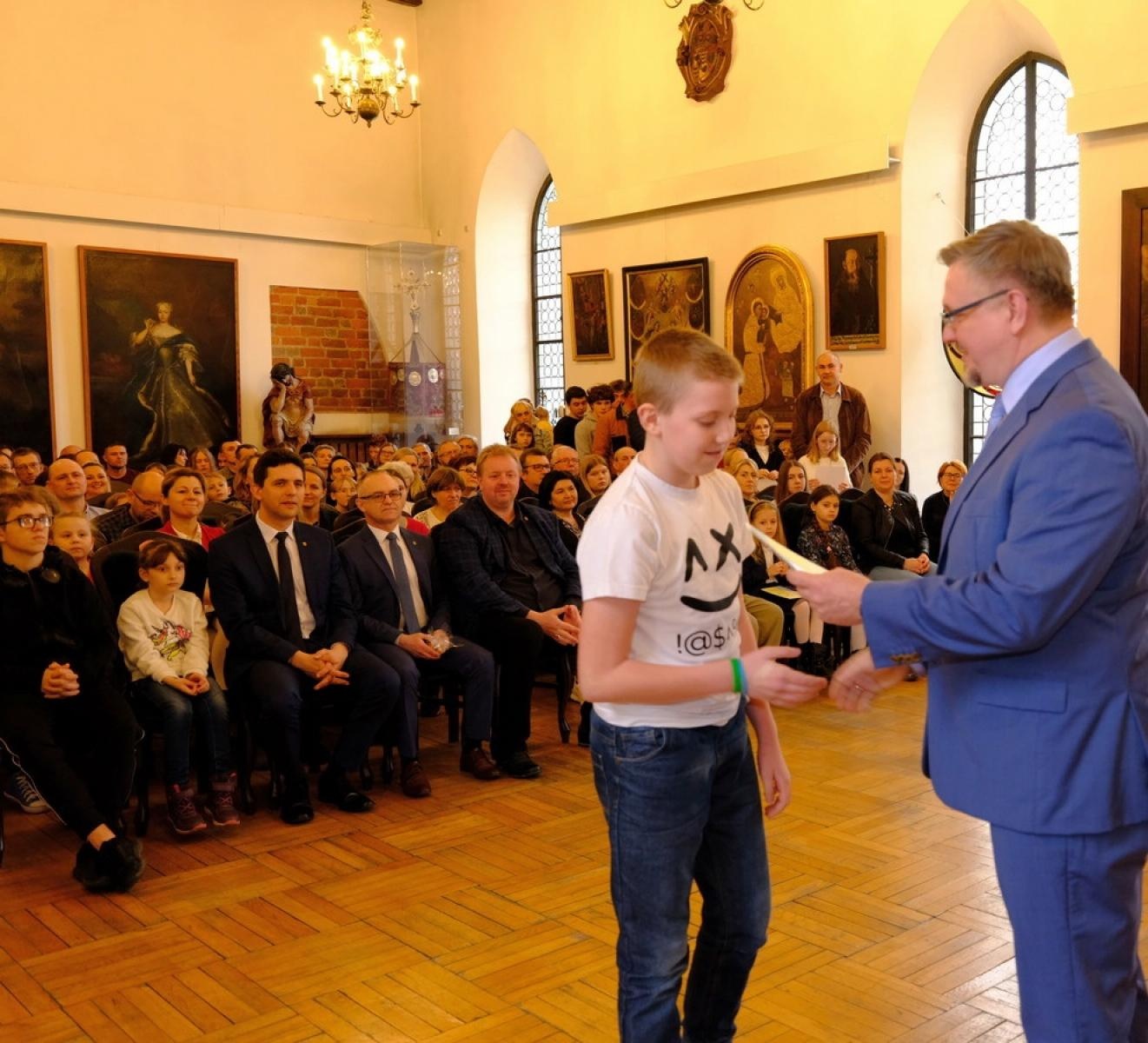 Zdjęcie w galerii na portalu naszraciborz.pl: 444 prace w wielkanocnym konkursie raciborskiego Muzeum wiadomości z regionu