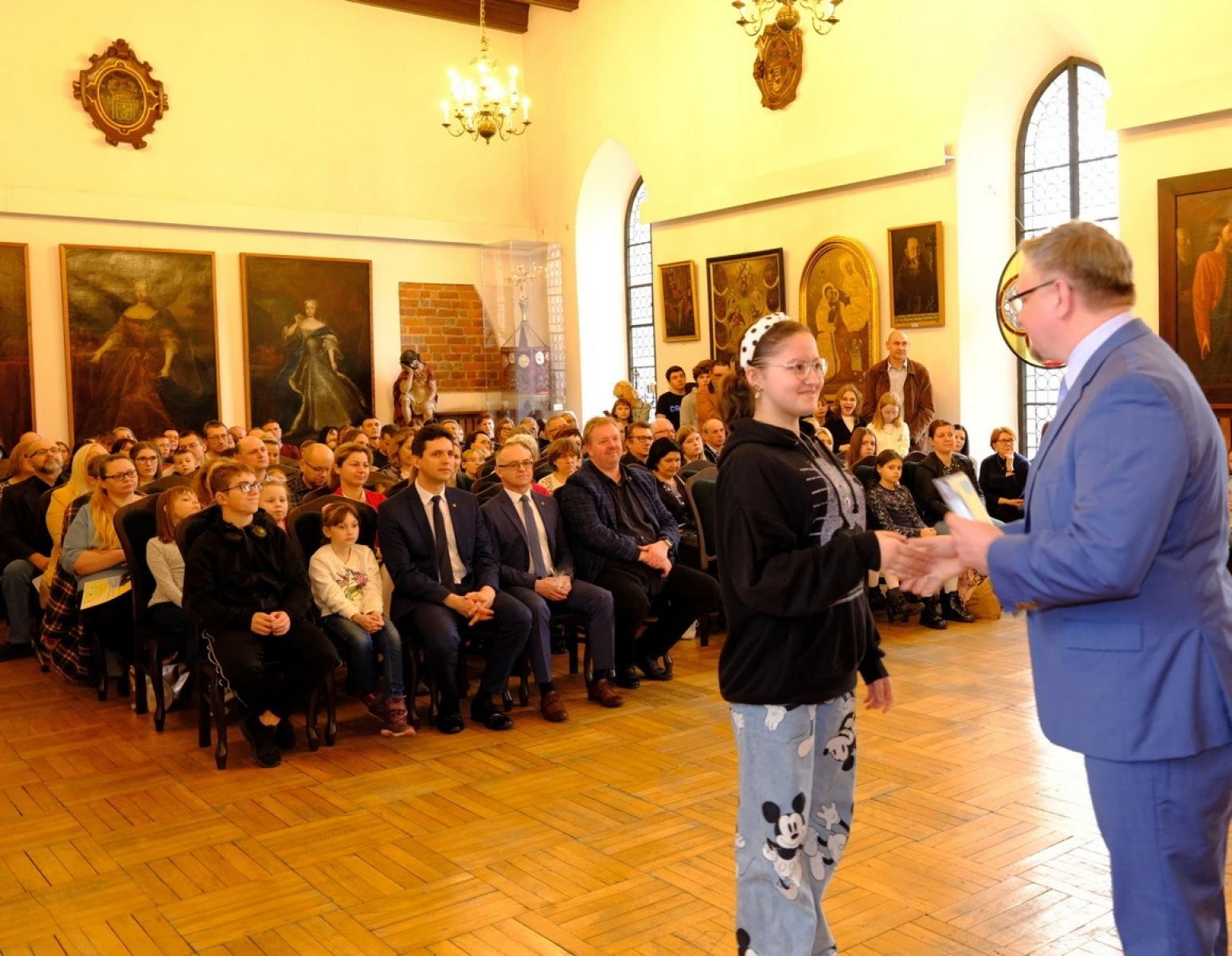Zdjęcie w galerii na portalu naszraciborz.pl: 444 prace w wielkanocnym konkursie raciborskiego Muzeum wiadomości z regionu