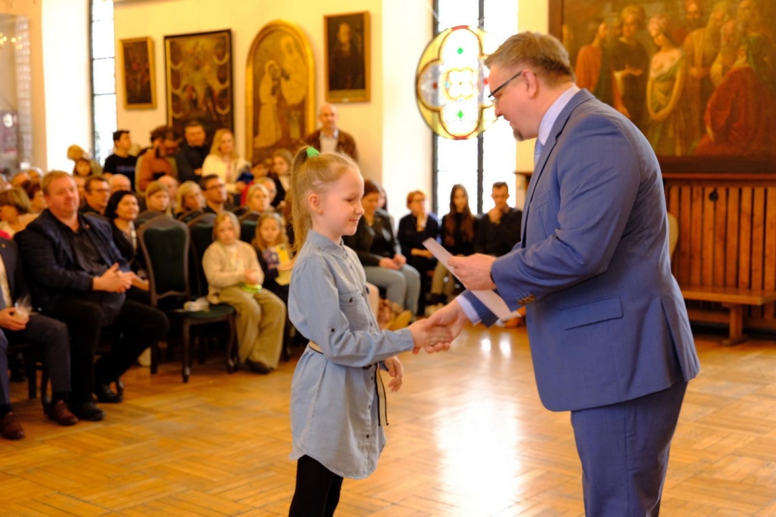 Zdjęcie w galerii na portalu naszraciborz.pl: 444 prace w wielkanocnym konkursie raciborskiego Muzeum wiadomości z regionu
