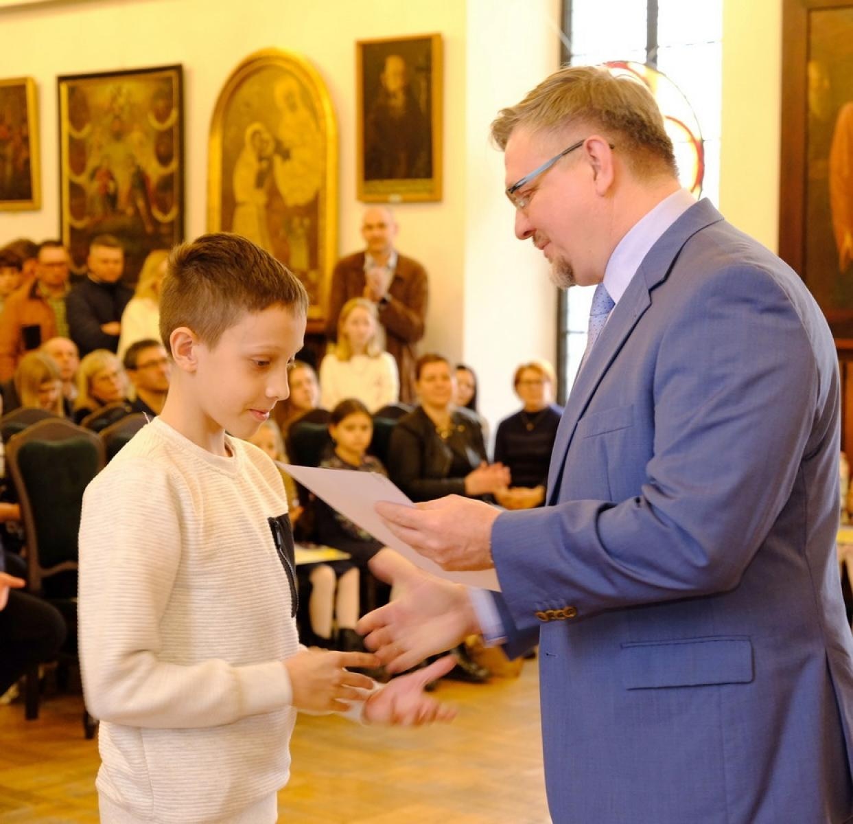 Zdjęcie w galerii na portalu naszraciborz.pl: 444 prace w wielkanocnym konkursie raciborskiego Muzeum wiadomości z regionu