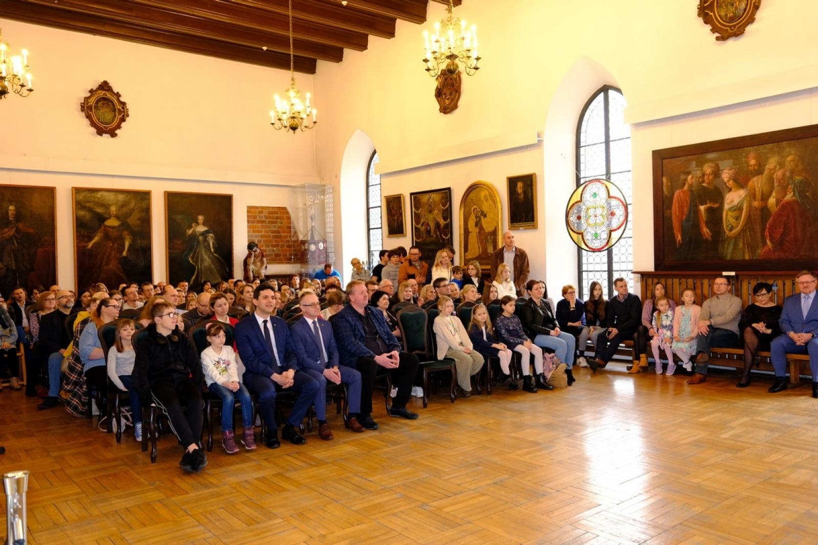 Zdjęcie w galerii na portalu naszraciborz.pl: 444 prace w wielkanocnym konkursie raciborskiego Muzeum wiadomości z regionu