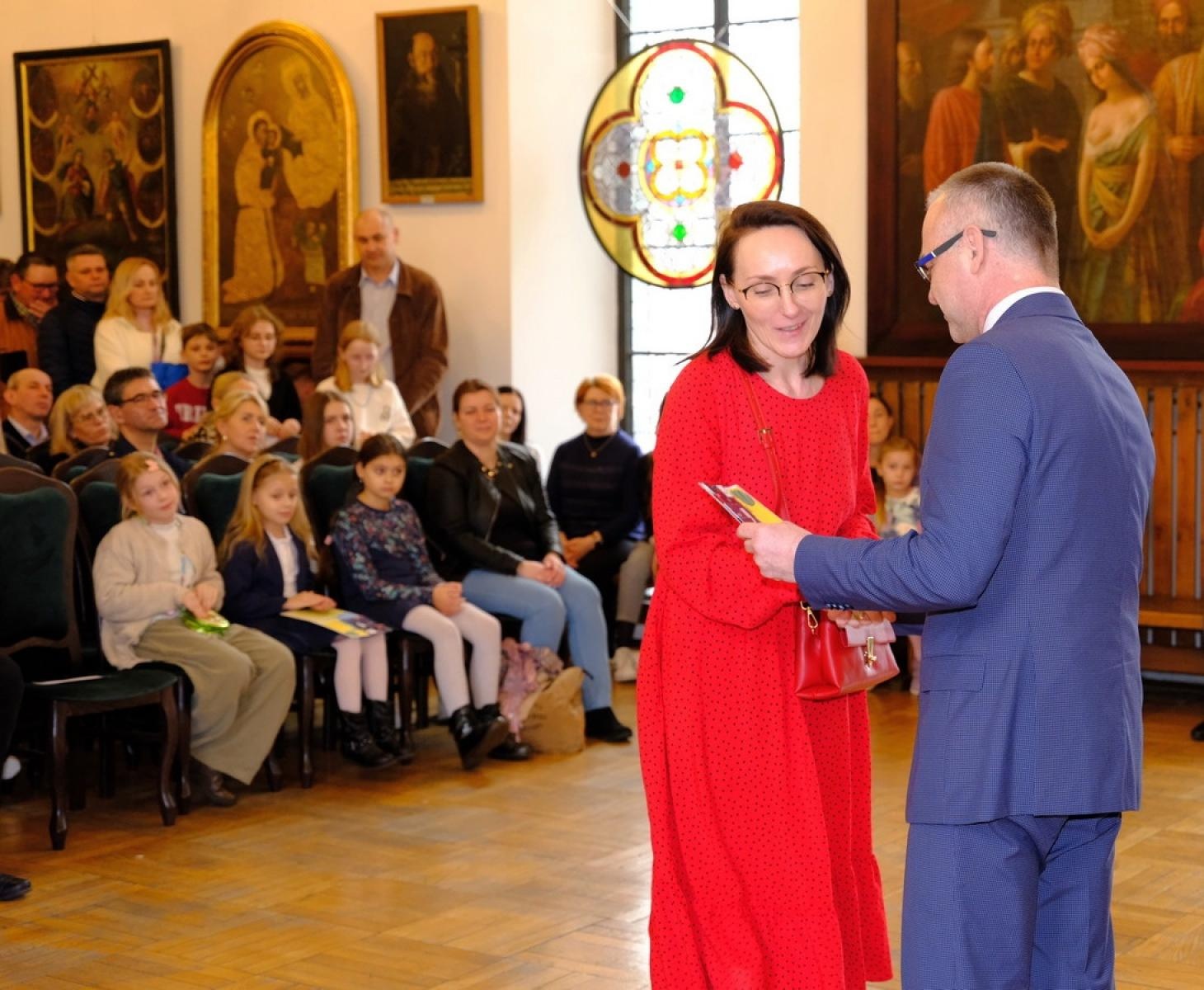 Zdjęcie w galerii na portalu naszraciborz.pl: 444 prace w wielkanocnym konkursie raciborskiego Muzeum wiadomości z regionu