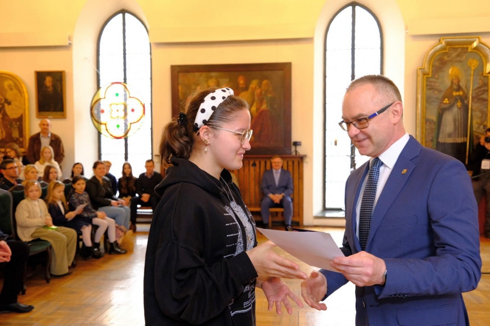 Zdjęcie w galerii na portalu naszraciborz.pl: 444 prace w wielkanocnym konkursie raciborskiego Muzeum wiadomości z regionu