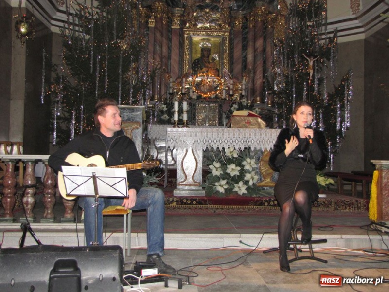 Zdjęcie w galerii na portalu naszraciborz.pl: Viola Brzezińska koncertowała w Raciborzu wiadomości z regionu