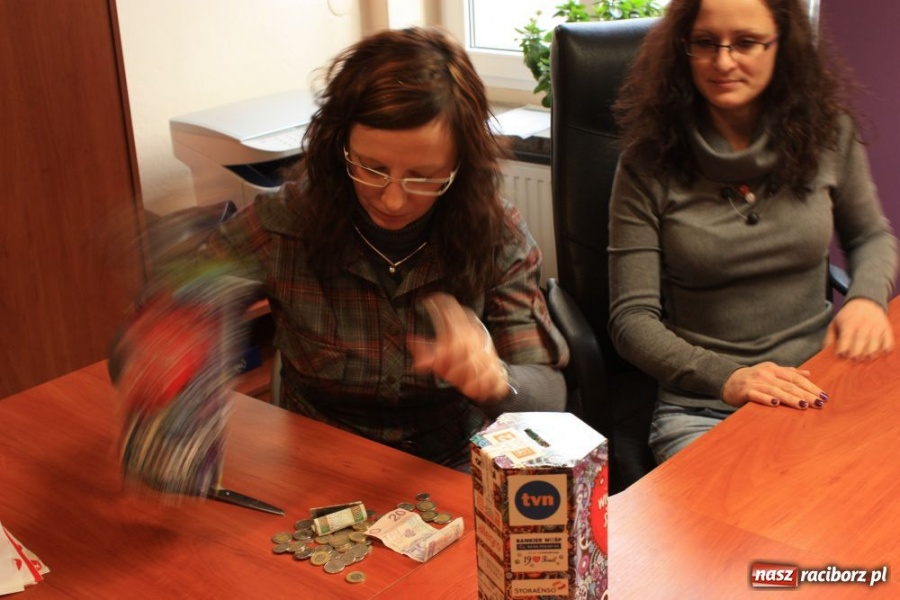 Zdjęcie w galerii na portalu naszraciborz.pl: Wielka Orkiestra grała w Krzanowicach wiadomości z regionu